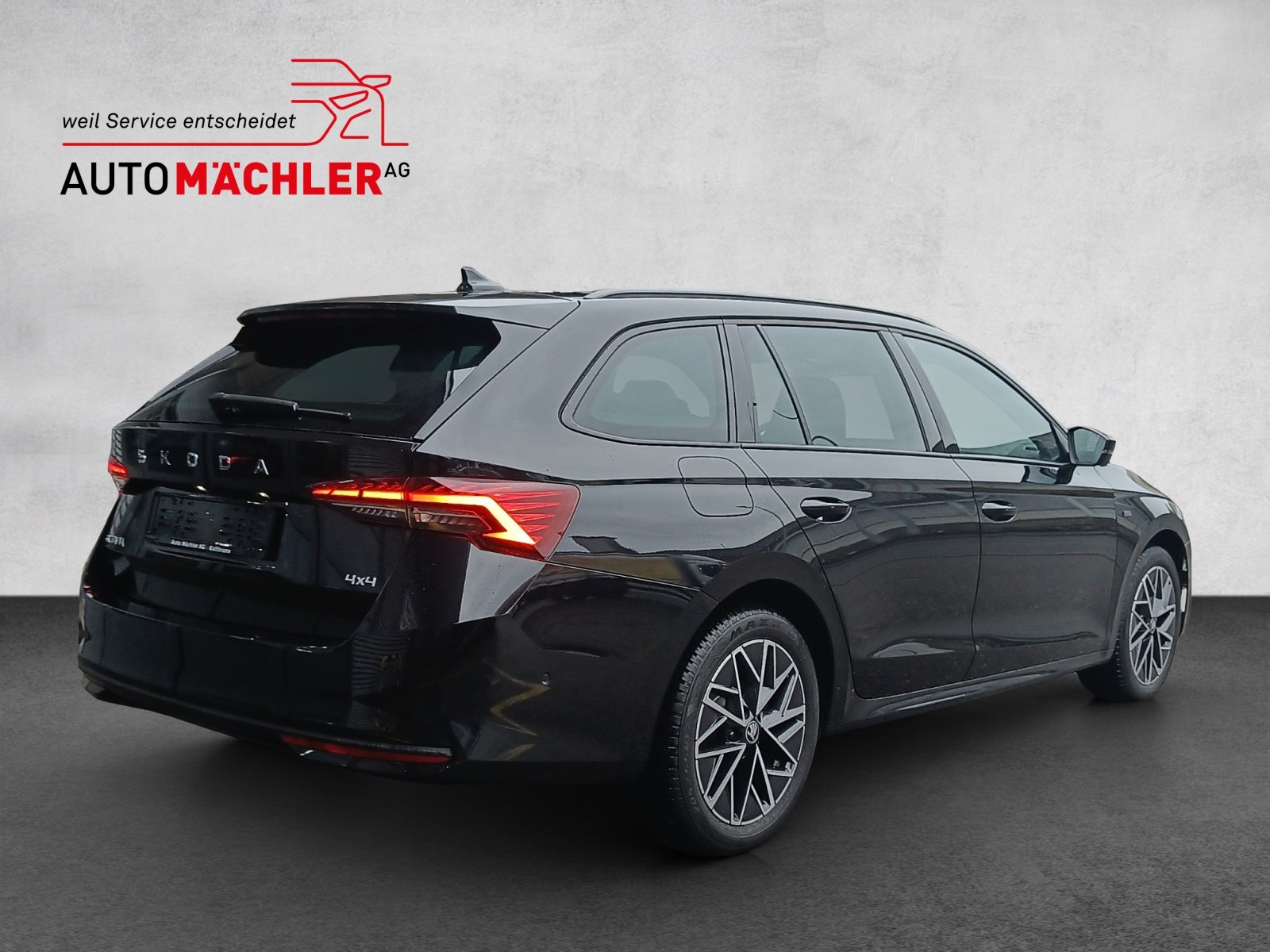 SKODA Octavia Combi 2.0 TSI Selection Tour 4x4 DSG, Benzin, Occasion / Gebraucht, Automatik - 5