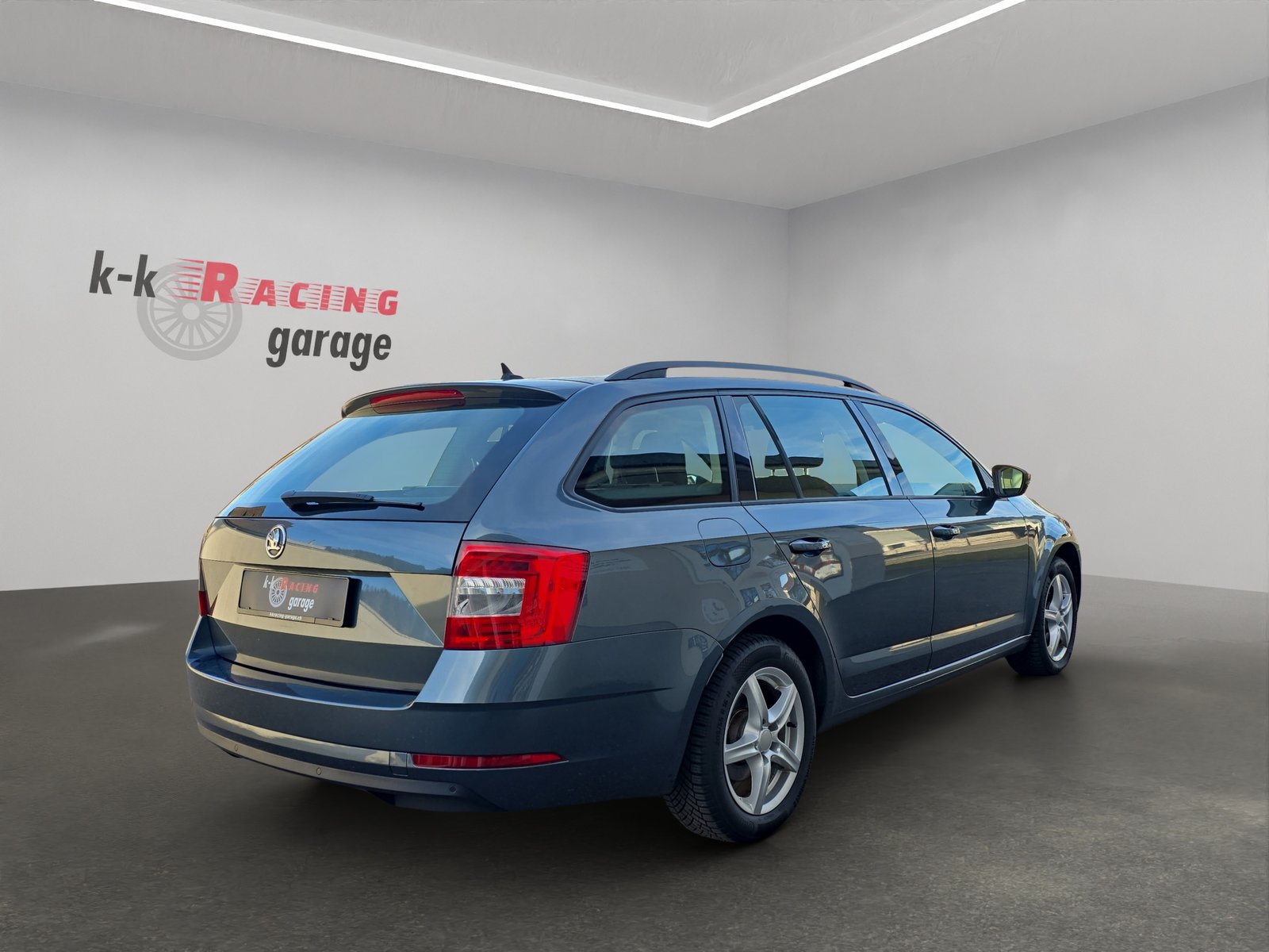 SKODA Octavia Combi 2.0 TDI Ambition 4x4, Diesel, Occasion / Utilisé, Automatique - 4