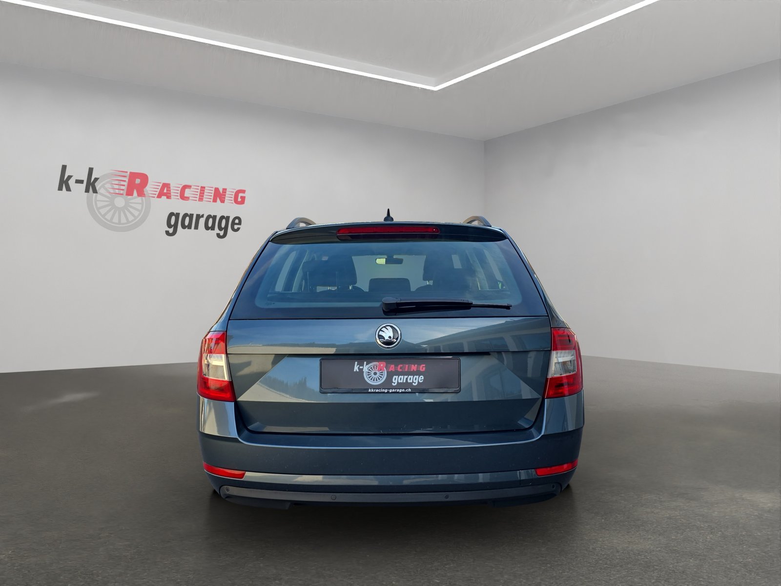 SKODA Octavia Combi 2.0 TDI Ambition 4x4, Diesel, Occasion / Utilisé, Automatique - 5