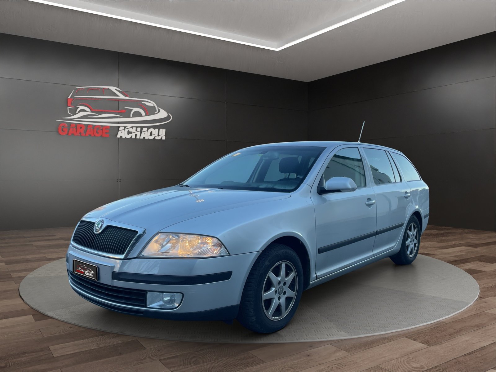 SKODA Octavia 2.0 FSI Elegance Tiptronic, Benzin, Occasion / Gebraucht, Automatik - 2
