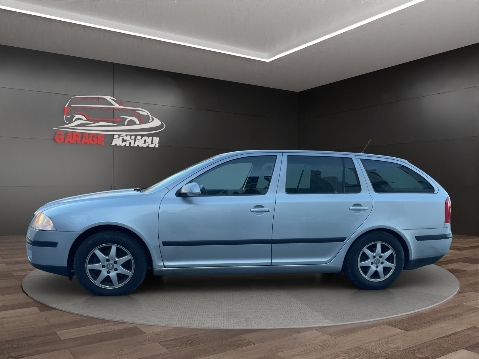 SKODA Octavia 2.0 FSI Elegance Tiptronic, Benzin, Occasion / Gebraucht, Automatik - 3