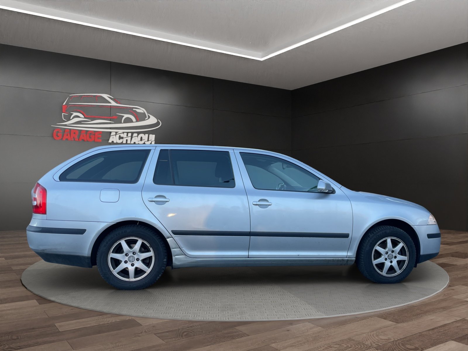 SKODA Octavia 2.0 FSI Elegance Tiptronic, Benzin, Occasion / Gebraucht, Automatik - 7