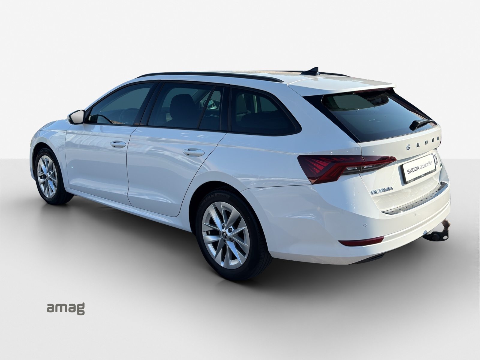 SKODA NEW OCTAVIA Style G-TEC, Erdgas (CNG) / Benzin, Occasion / Gebraucht, Automatik - 3