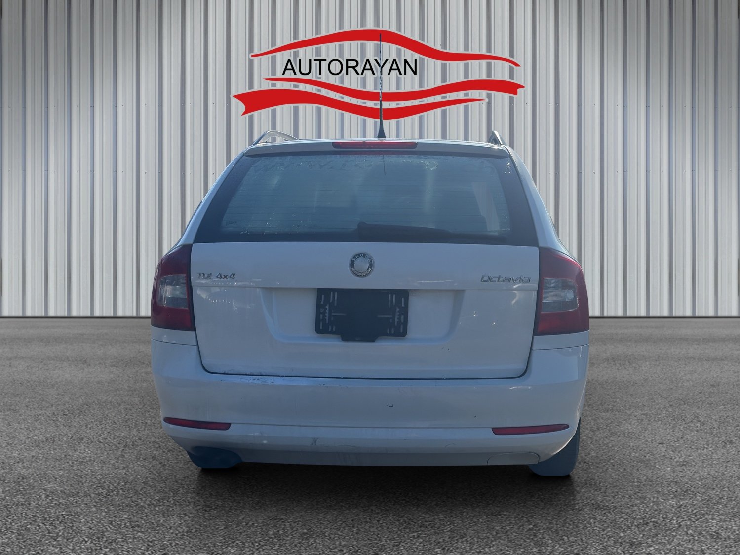 SKODA Octavia Combi 1.6 TDI 4x4, Diesel, Occasion / Utilisé, Manuelle - 4