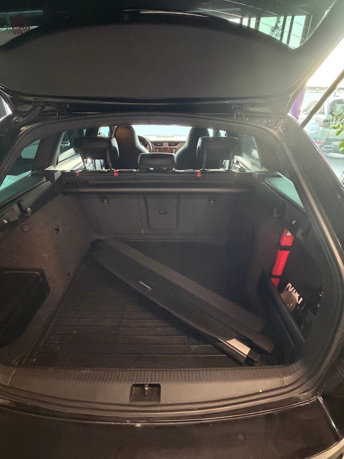 SKODA Octavia Combi 2.0 TSI RS 230 DSG, Essence, Occasion / Utilisé, Automatique - 5