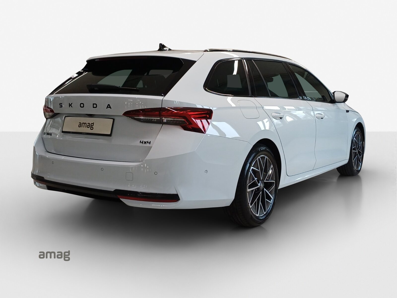 SKODA Octavia Sportline Dynamic (Netto), Benzin, Occasion / Gebraucht, Automatik - 5