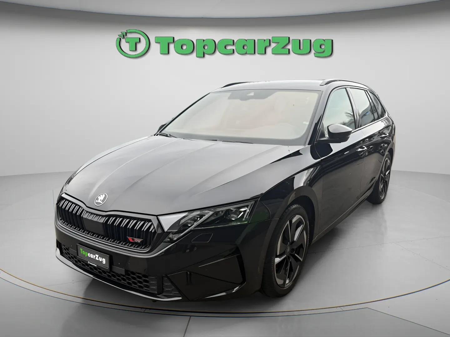 SKODA Octavia Combi 2.0 TSI DSG RS