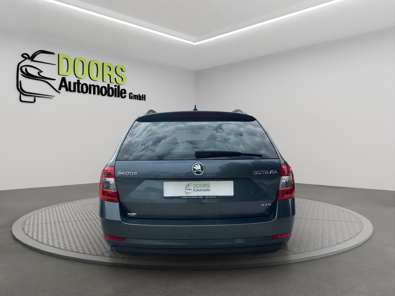SKODA Octavia Combi 2.0 TSI Ambition 4x4 DSG, Essence, Occasion / Utilisé, Automatique - 4