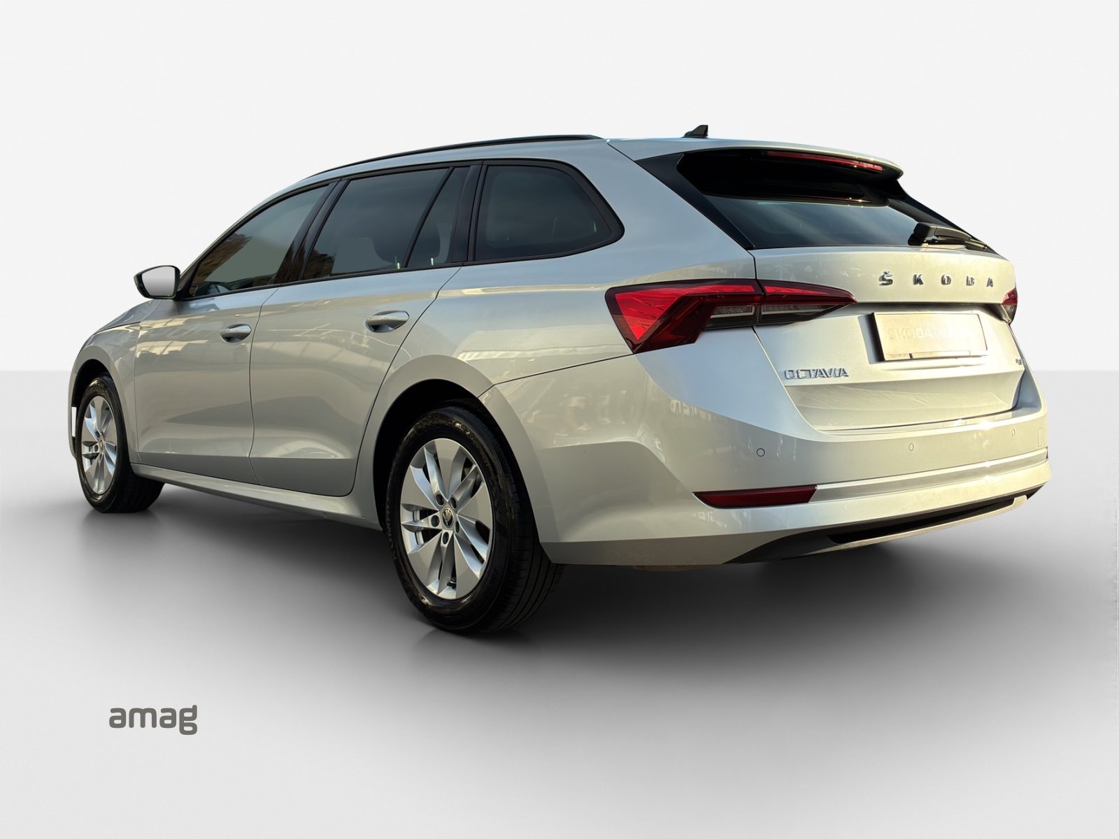 SKODA Octavia Ambition, Diesel, Occasion / Utilisé, Automatique - 3