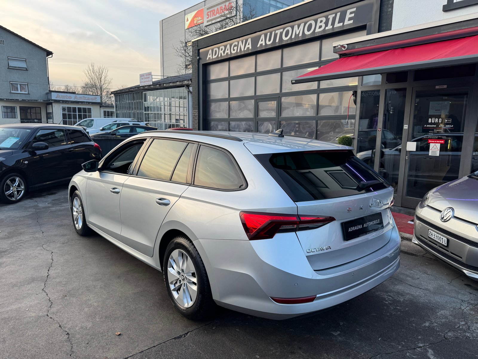 SKODA Octavia Combi 2.0 TDI DSG Ambition 4x4, Diesel, Occasion / Utilisé, Automatique - 6
