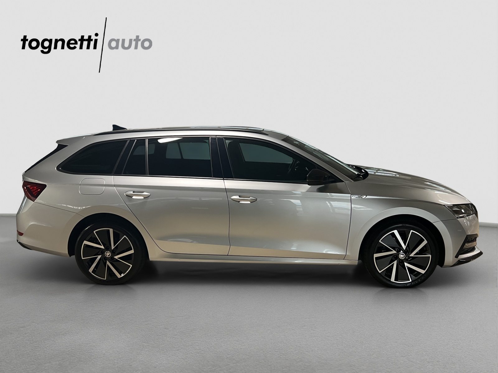 SKODA Octavia SportLine iV Plug-in-Hybrid (Netto), Hybride Integrale Benzina/Elettrica, Occasioni / Usate, Automatico - 3