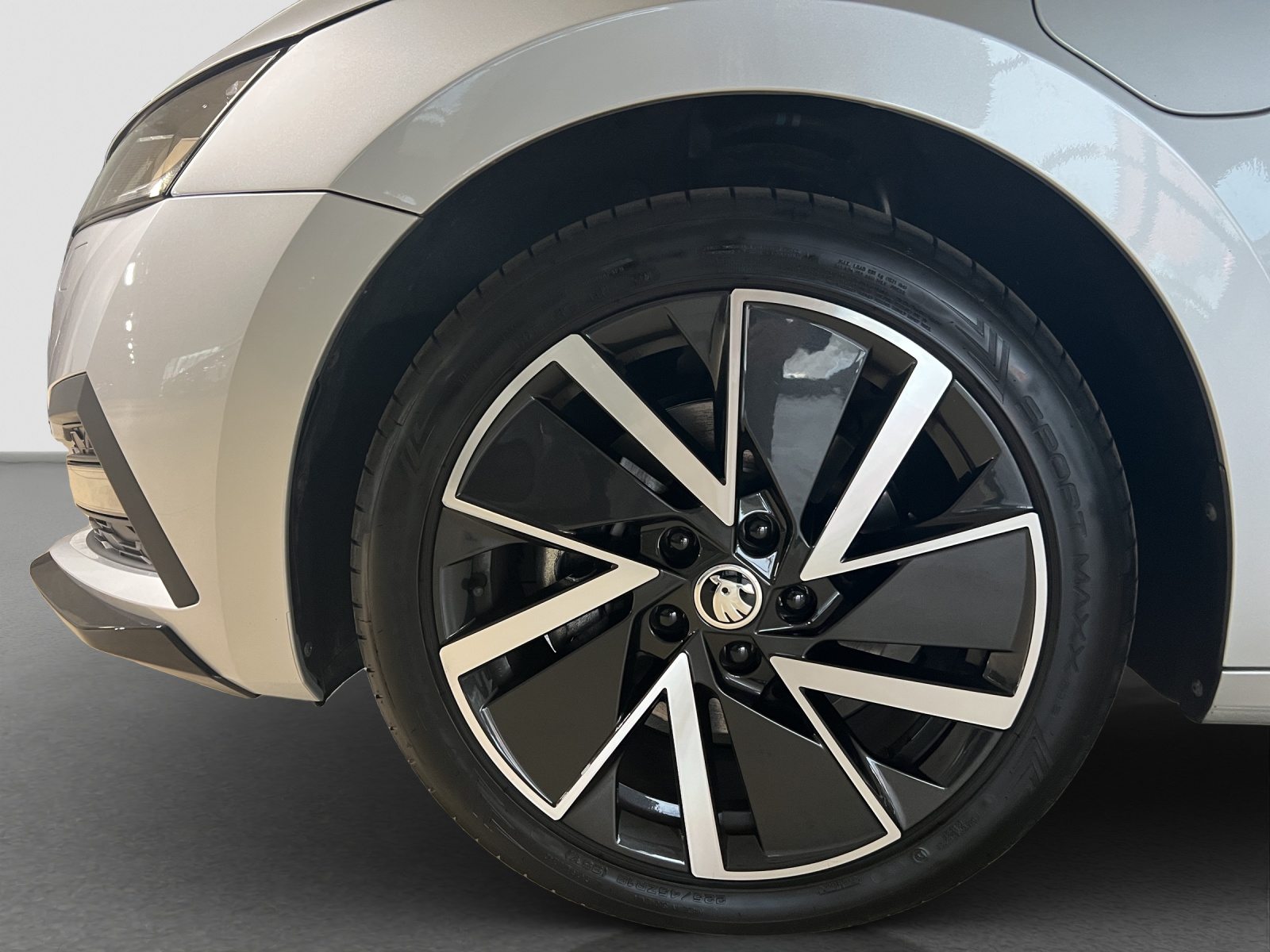 SKODA Octavia SportLine iV Plug-in-Hybrid (Netto), Hybride Integrale Benzina/Elettrica, Occasioni / Usate, Automatico - 5