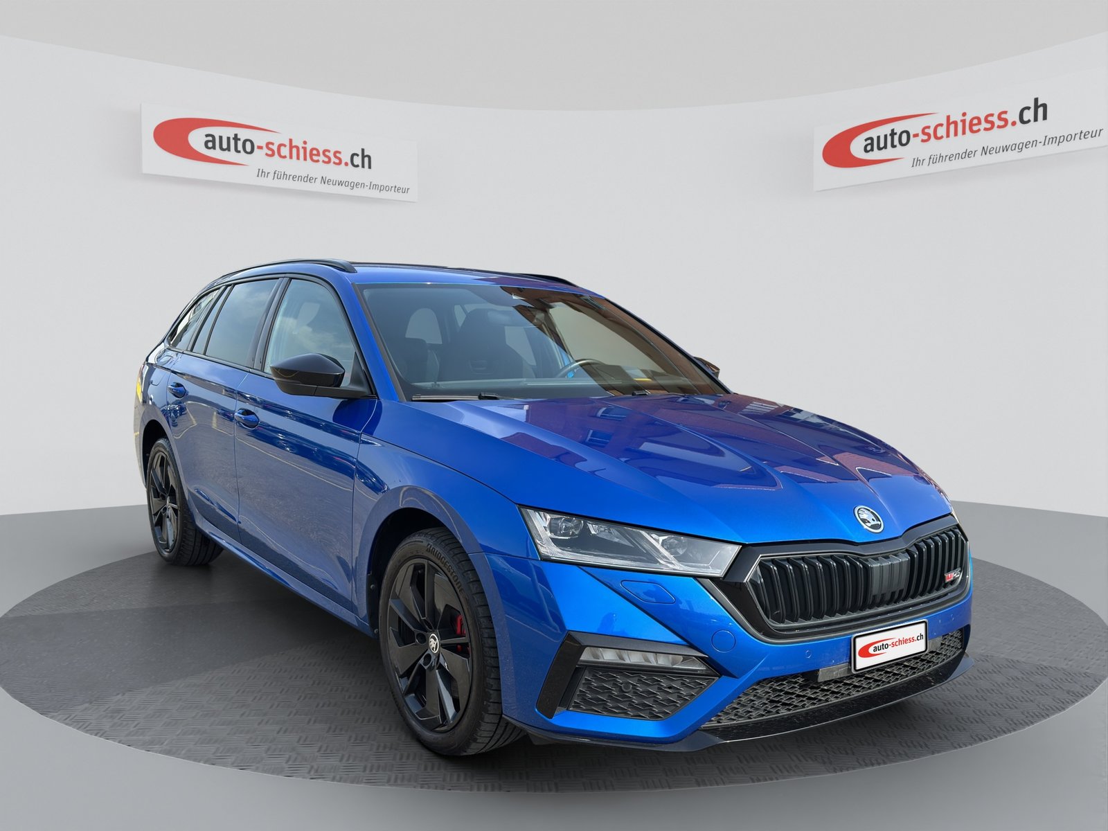 SKODA Octavia Combi 1.4 TSI PHEV DSG RS Black