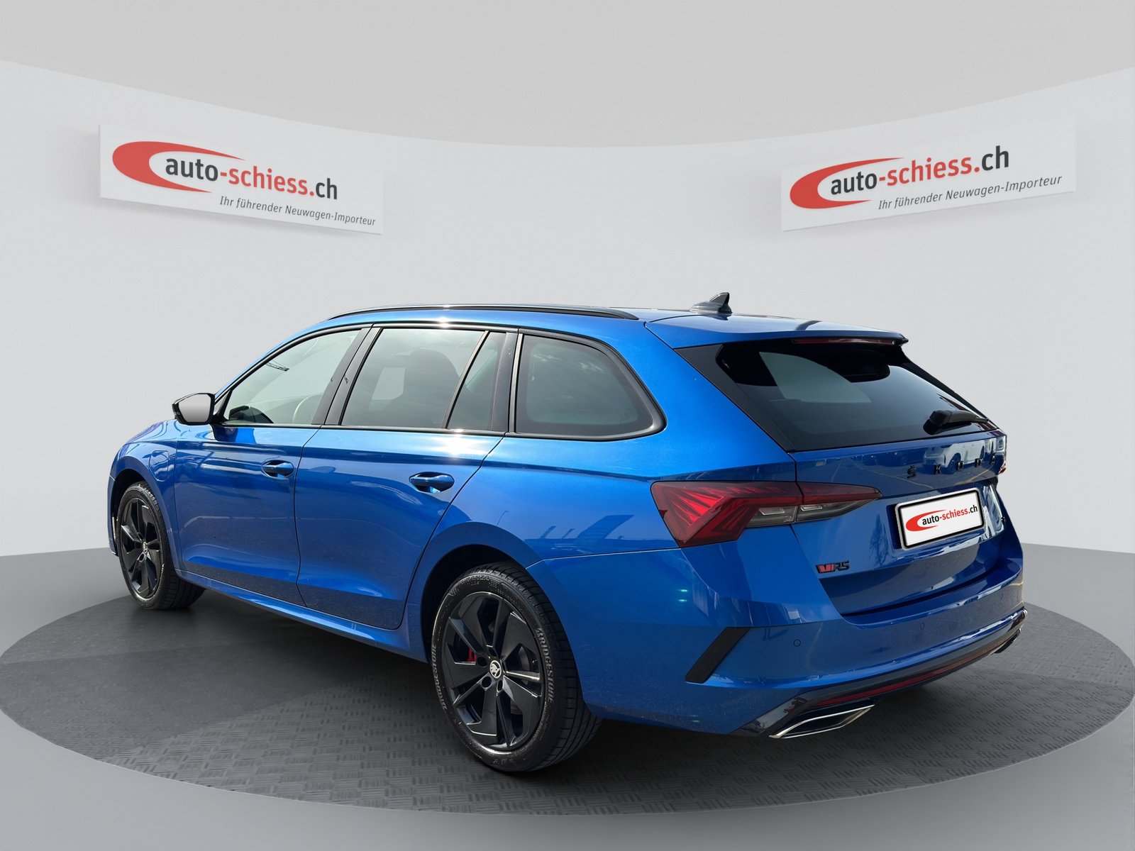 SKODA Octavia Combi 1.4 TSI PHEV DSG RS Black, Hybride Rechargeable Essence/Électricité, Occasion / Utilisé, Automatique - 3