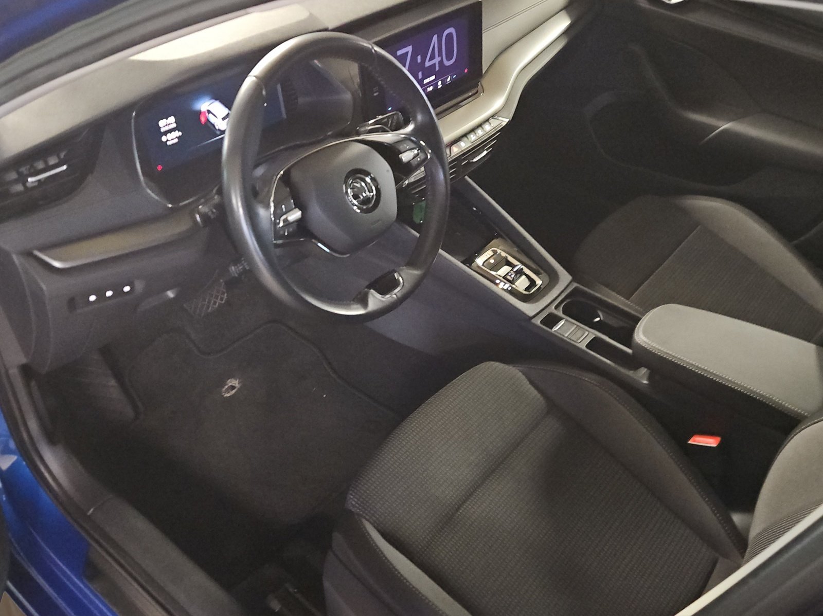 SKODA Octavia Combi 2.0 TDI DSG Ambition 4x4, Diesel, Occasion / Gebraucht, Automatik - 7