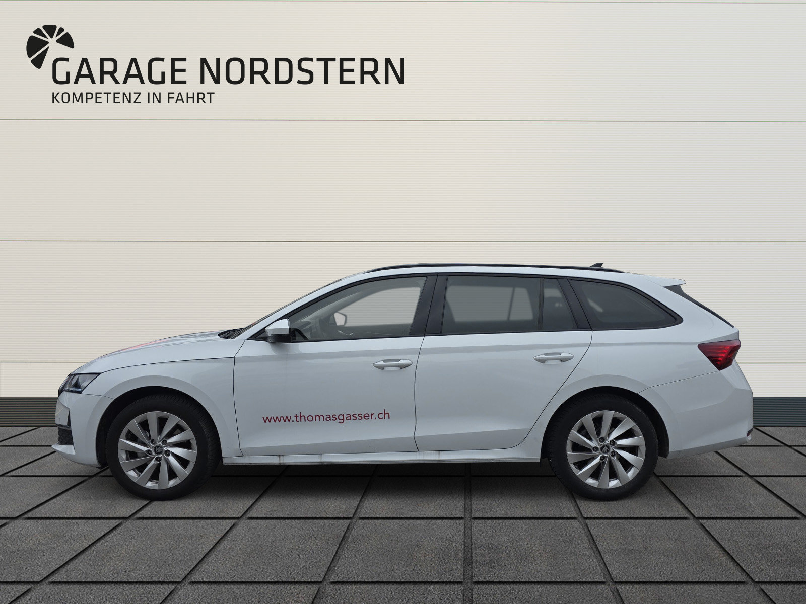 SKODA Octavia Combi 1.5 TSI Selection DSG, Mild-Hybrid Benzin/Elektro, Occasion / Gebraucht, Automatik - 3