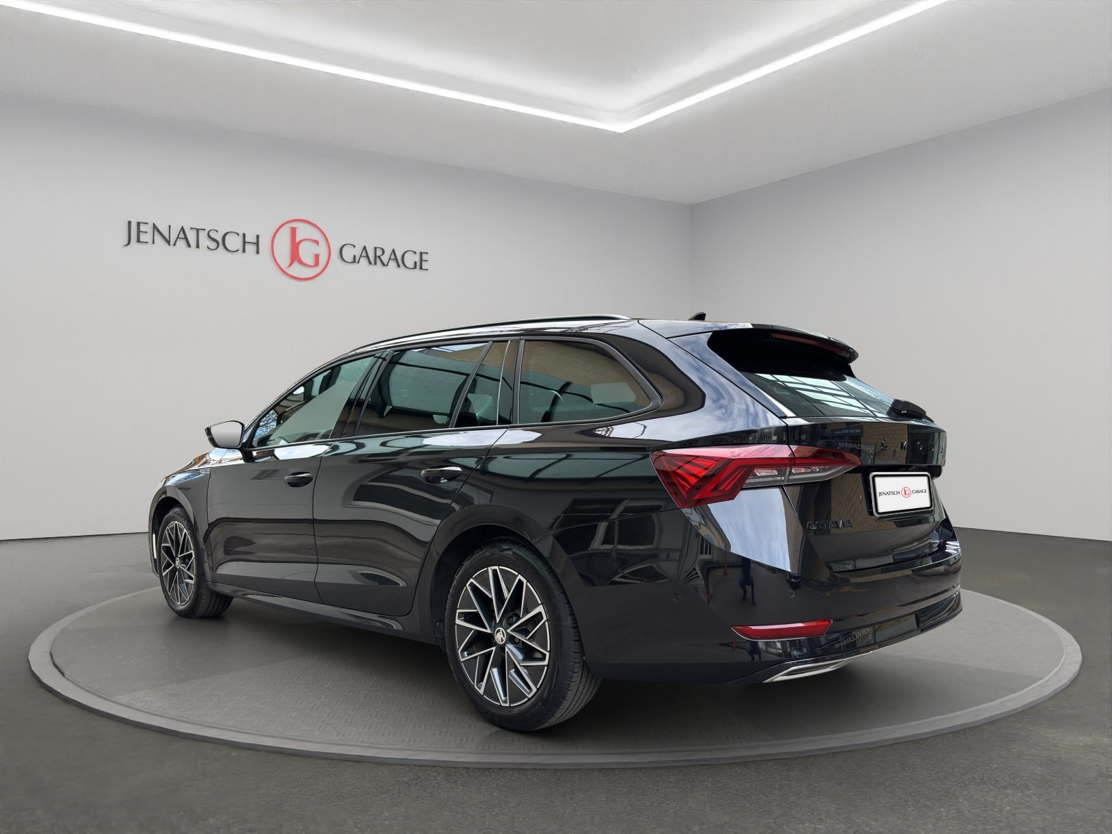 SKODA Octavia Combi 2.0 TDI 150 Ambition DSG, Diesel, Occasion / Gebraucht, Automatik - 3