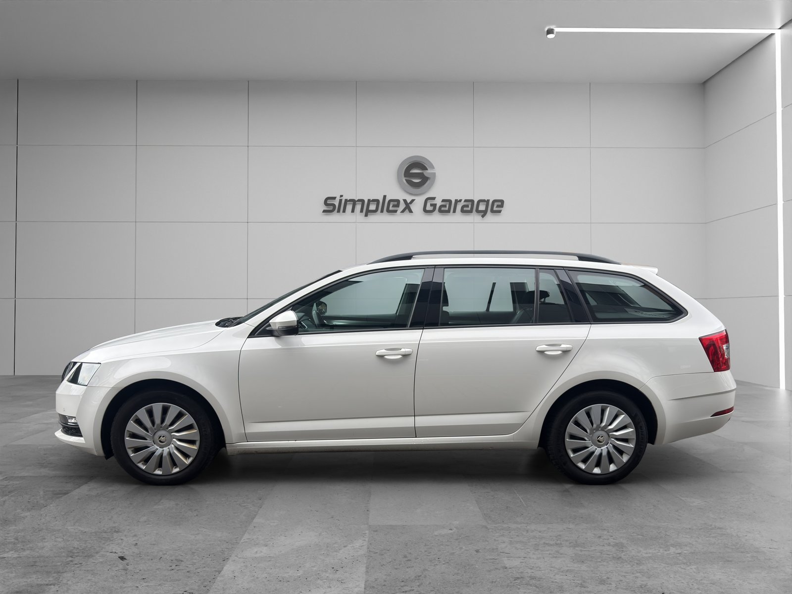 SKODA Octavia Combi 2.0 TDI Ambition 4x4 DSG, Diesel, Second hand / Used, Automatic - 2