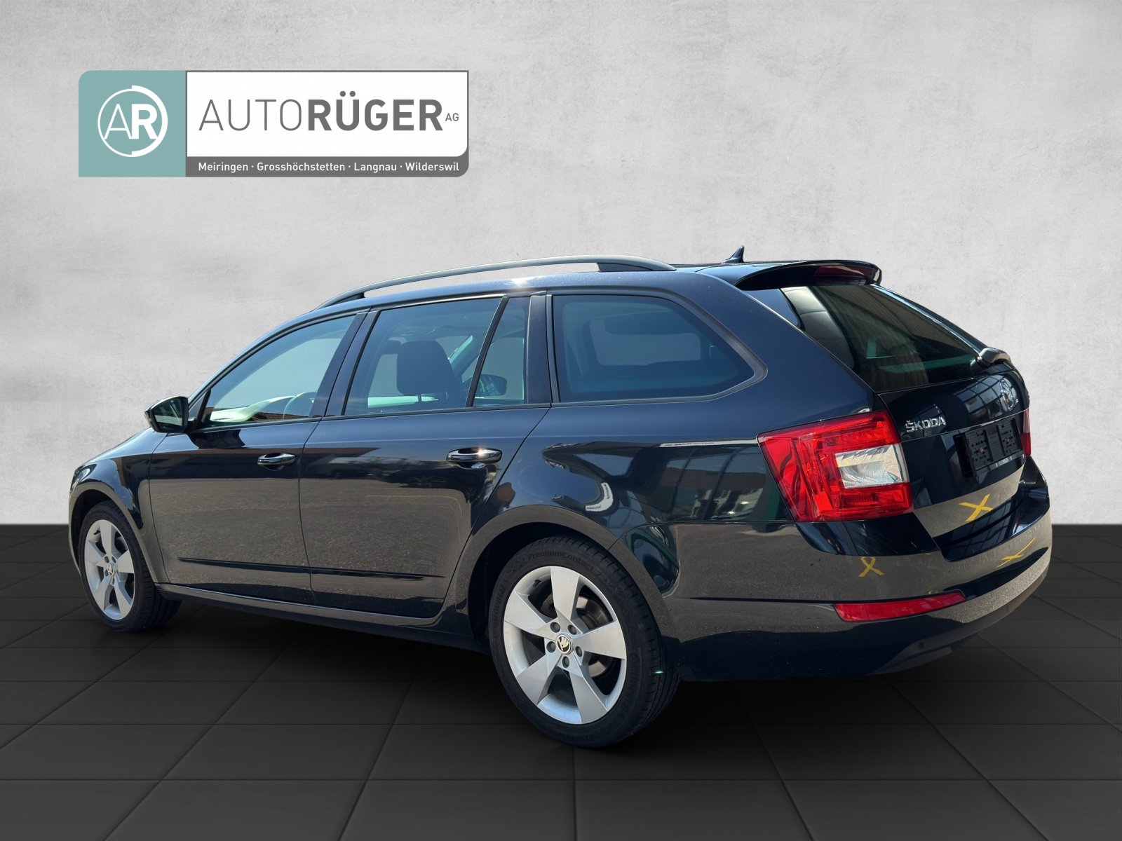 SKODA Octavia Combi 2.0 TDI Elegance, Diesel, Occasioni / Usate, Manuale - 4