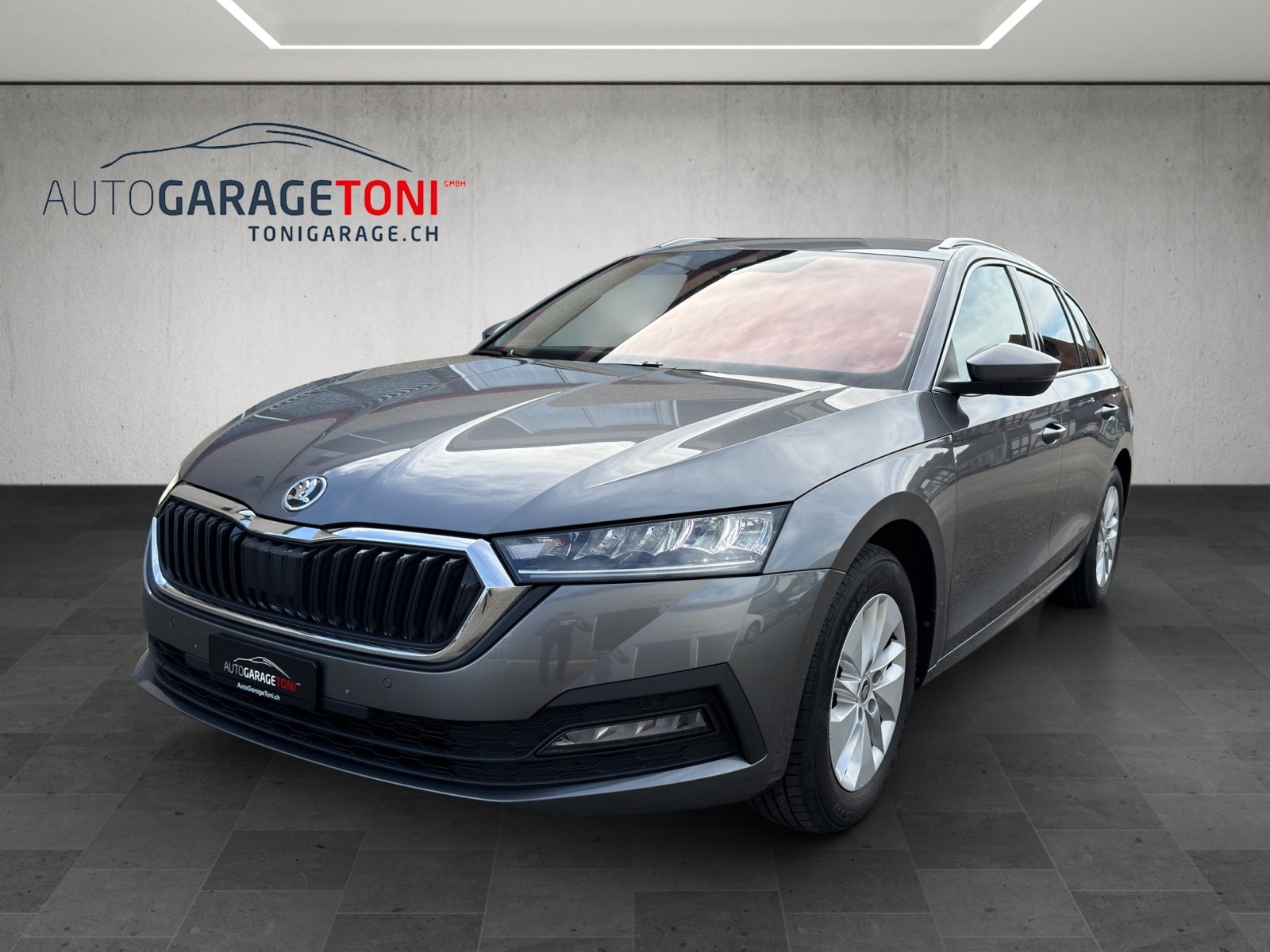 SKODA Octavia Combi 2.0 TDI DSG Ambition