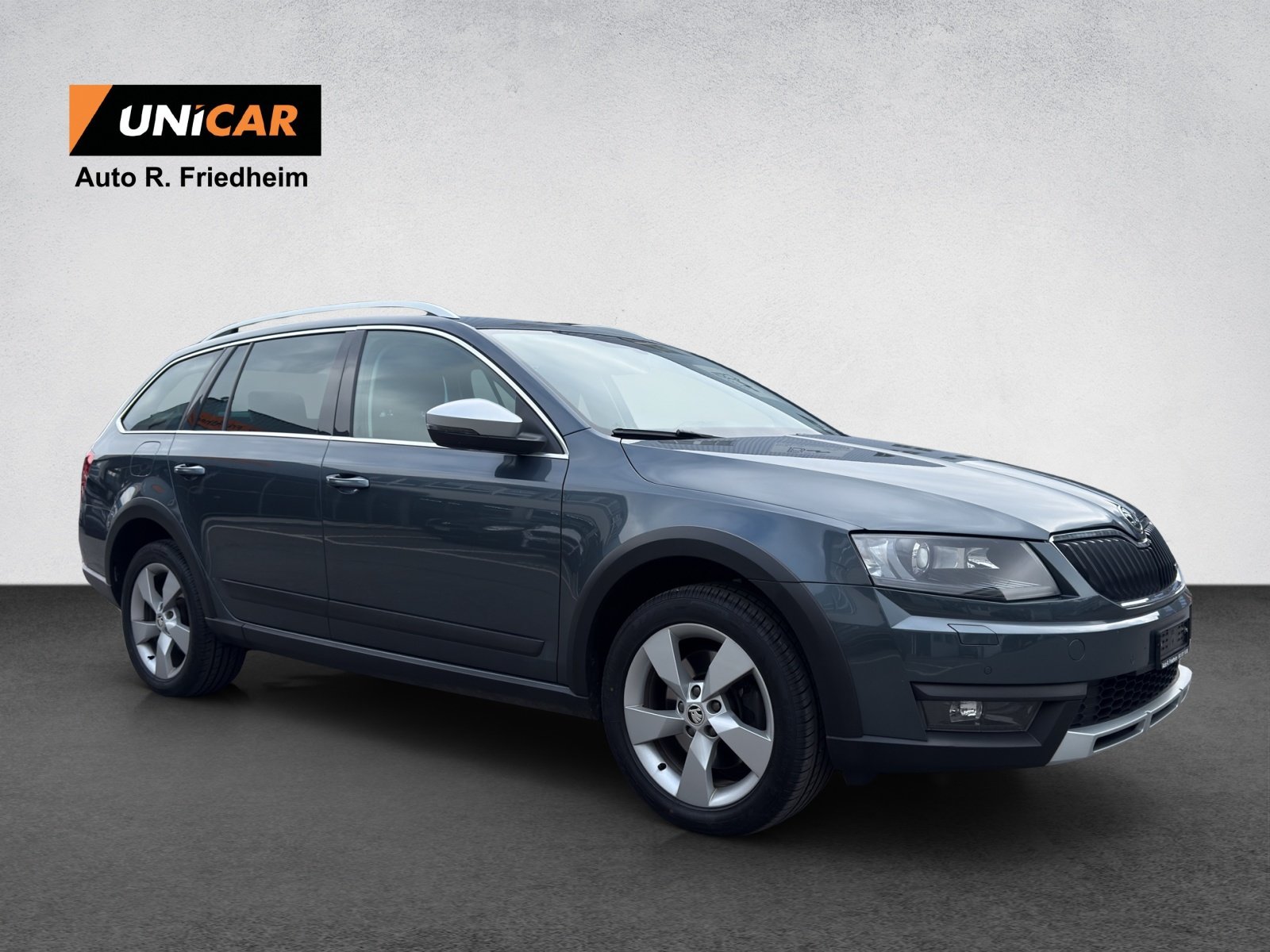 SKODA Octavia Combi 2.0 TDI Scout 4x4 DSG