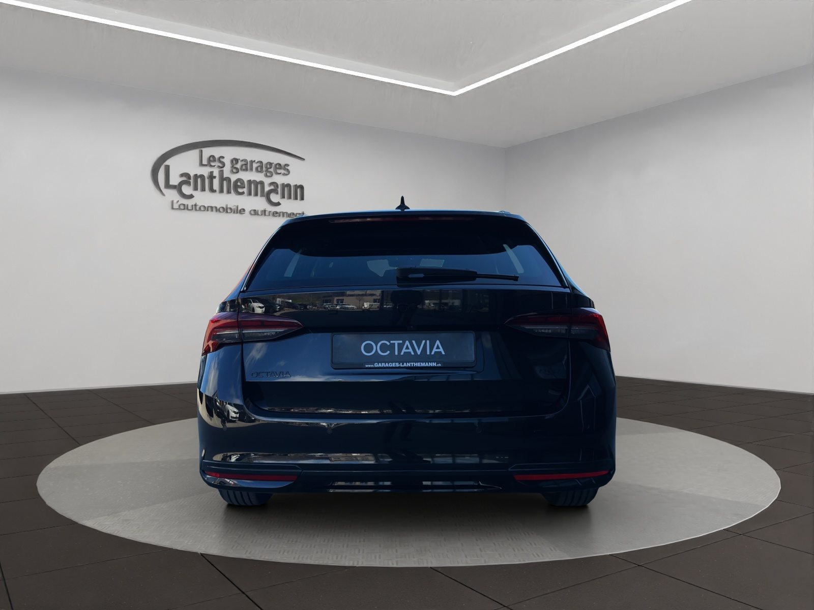 SKODA Octavia Sportline Dynamic (Netto), Essence, Occasion / Utilisé, Automatique - 4
