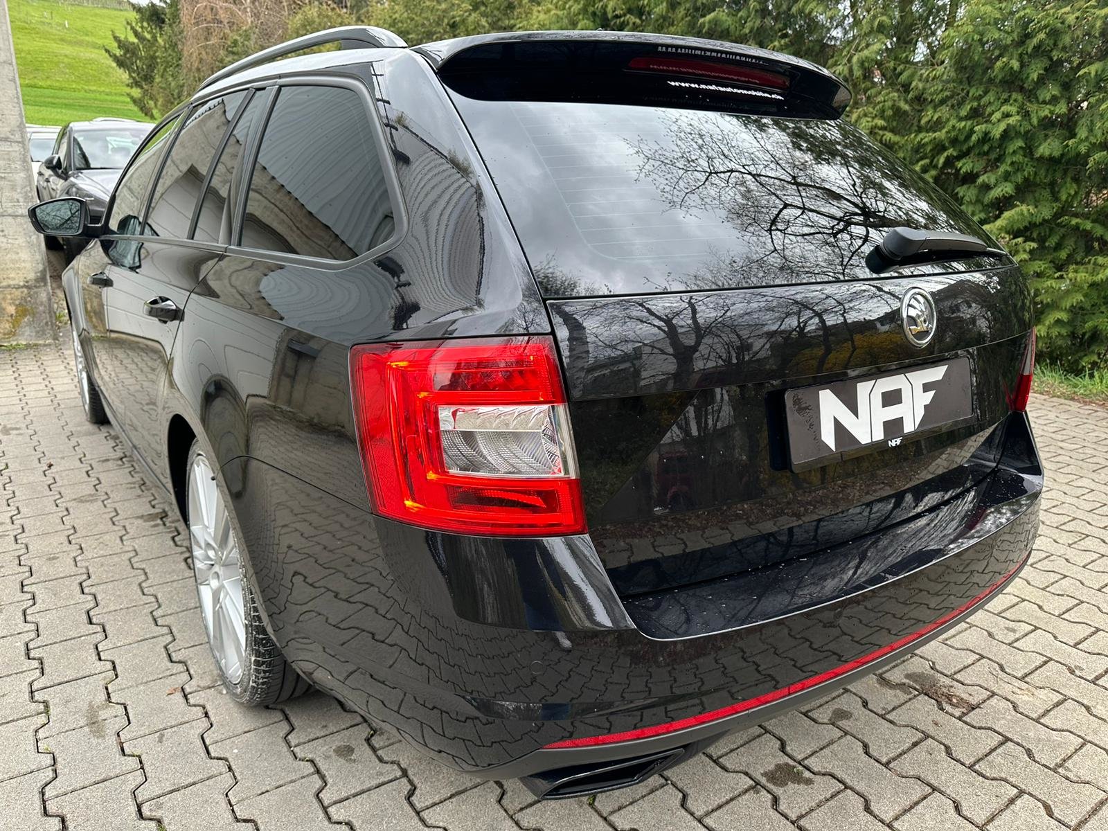 SKODA Octavia Combi 2.0 TSI RS DSG, Essence, Occasion / Utilisé, Automatique - 3