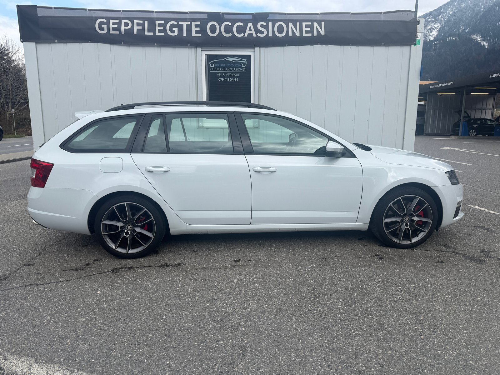 SKODA Octavia Combi 2.0 TSI RS DSG, Benzin, Occasion / Gebraucht, Automatik - 3