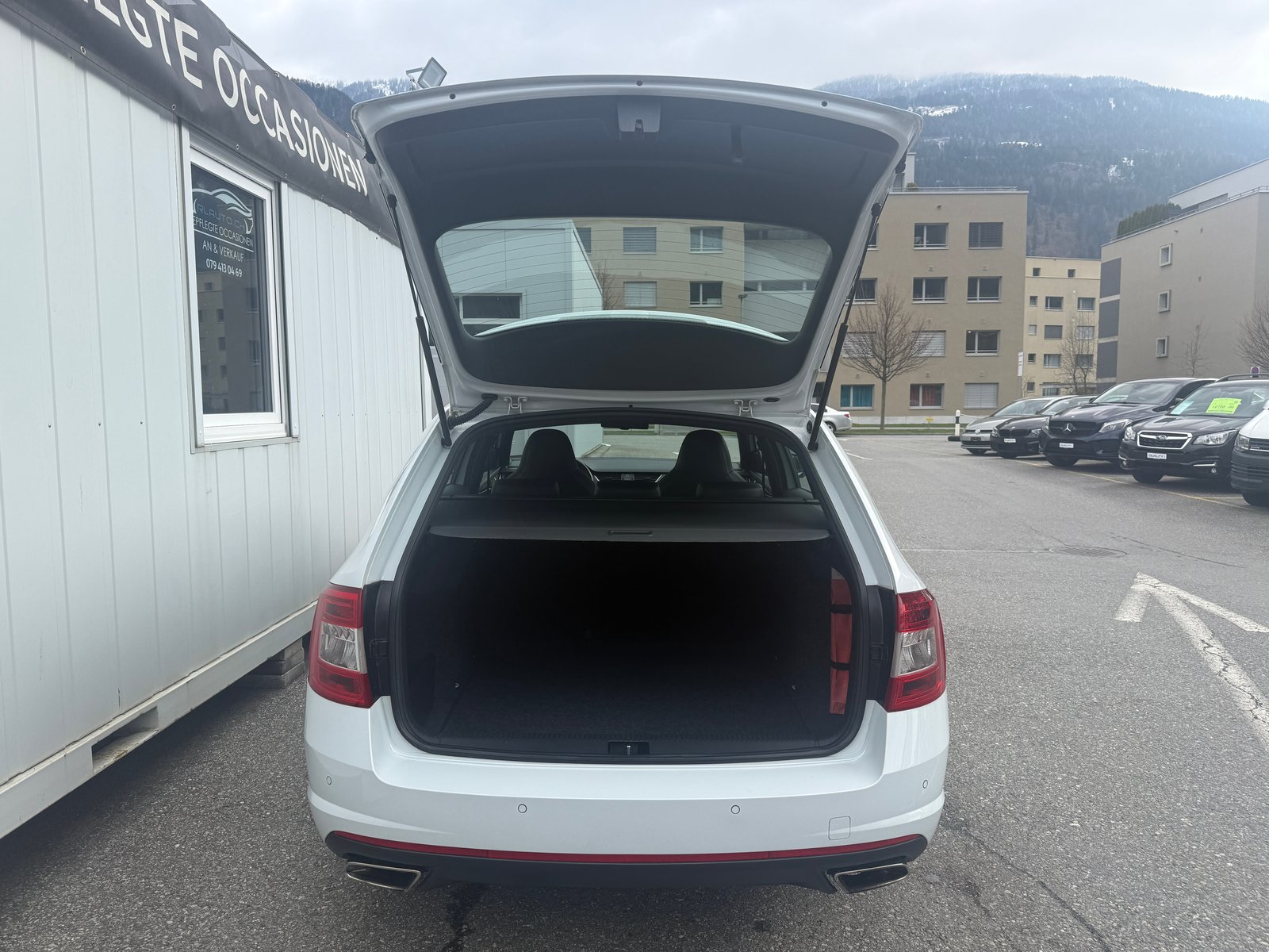 SKODA Octavia Combi 2.0 TSI RS DSG, Benzin, Occasion / Gebraucht, Automatik - 6