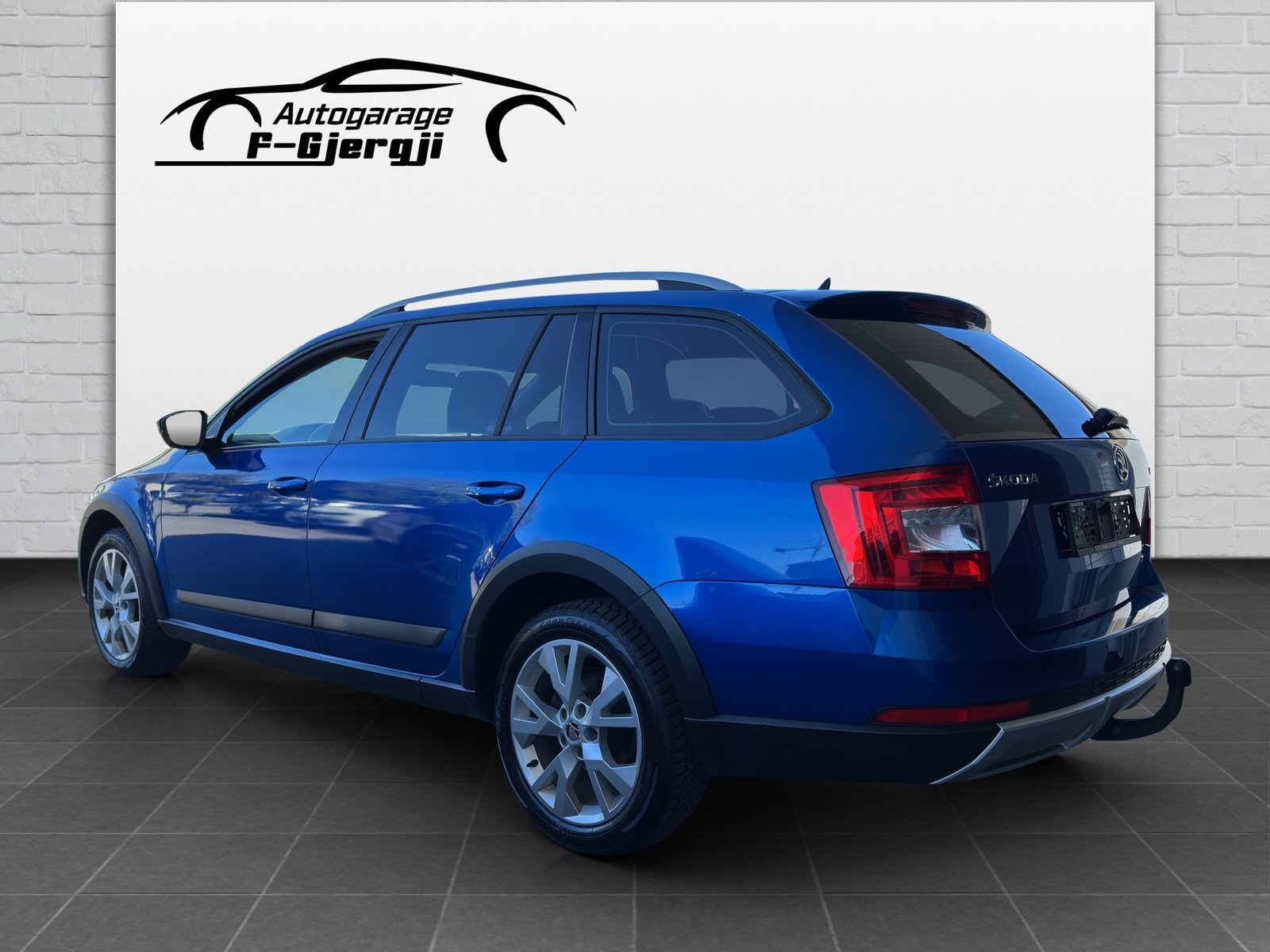 SKODA Octavia Combi 2.0 TDI Scout 4x4 DSG, Diesel, Second hand / Used, Automatic - 6