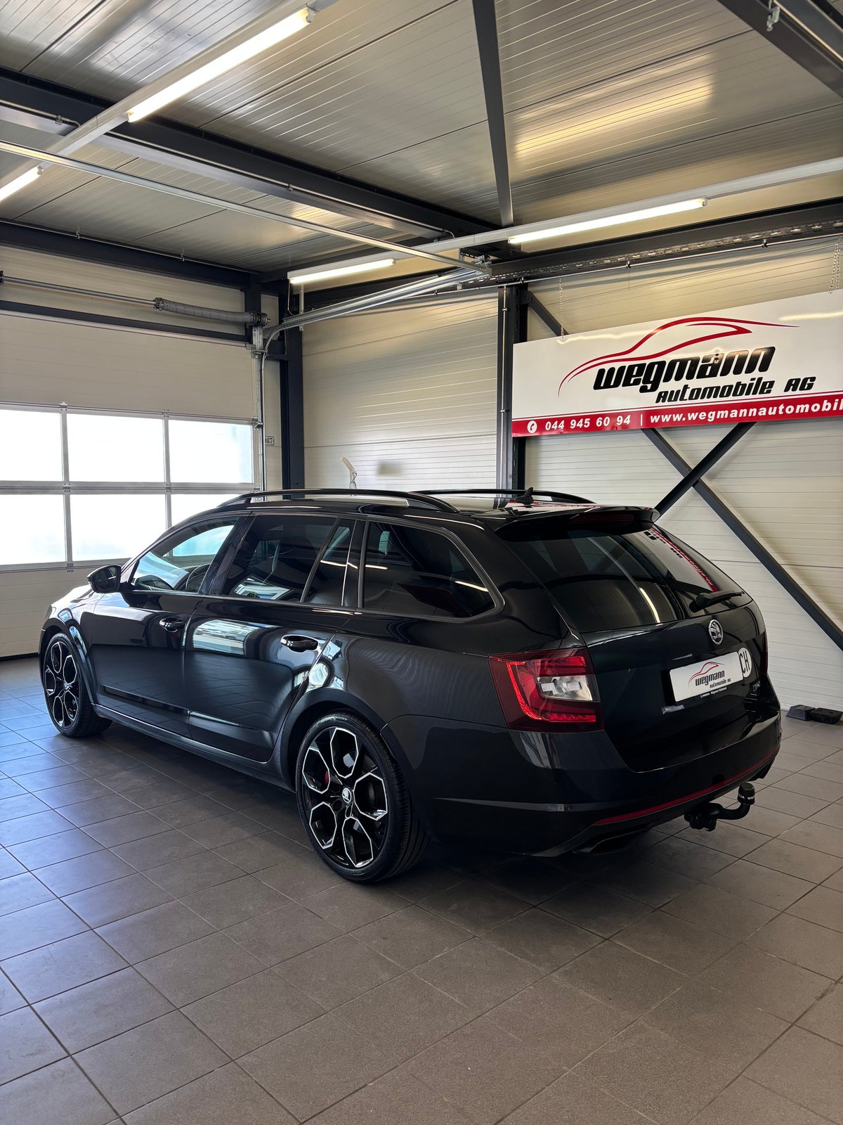SKODA Octavia Combi 2.0 TSI RS 245 DSG, Benzin, Occasion / Gebraucht, Automatik - 6