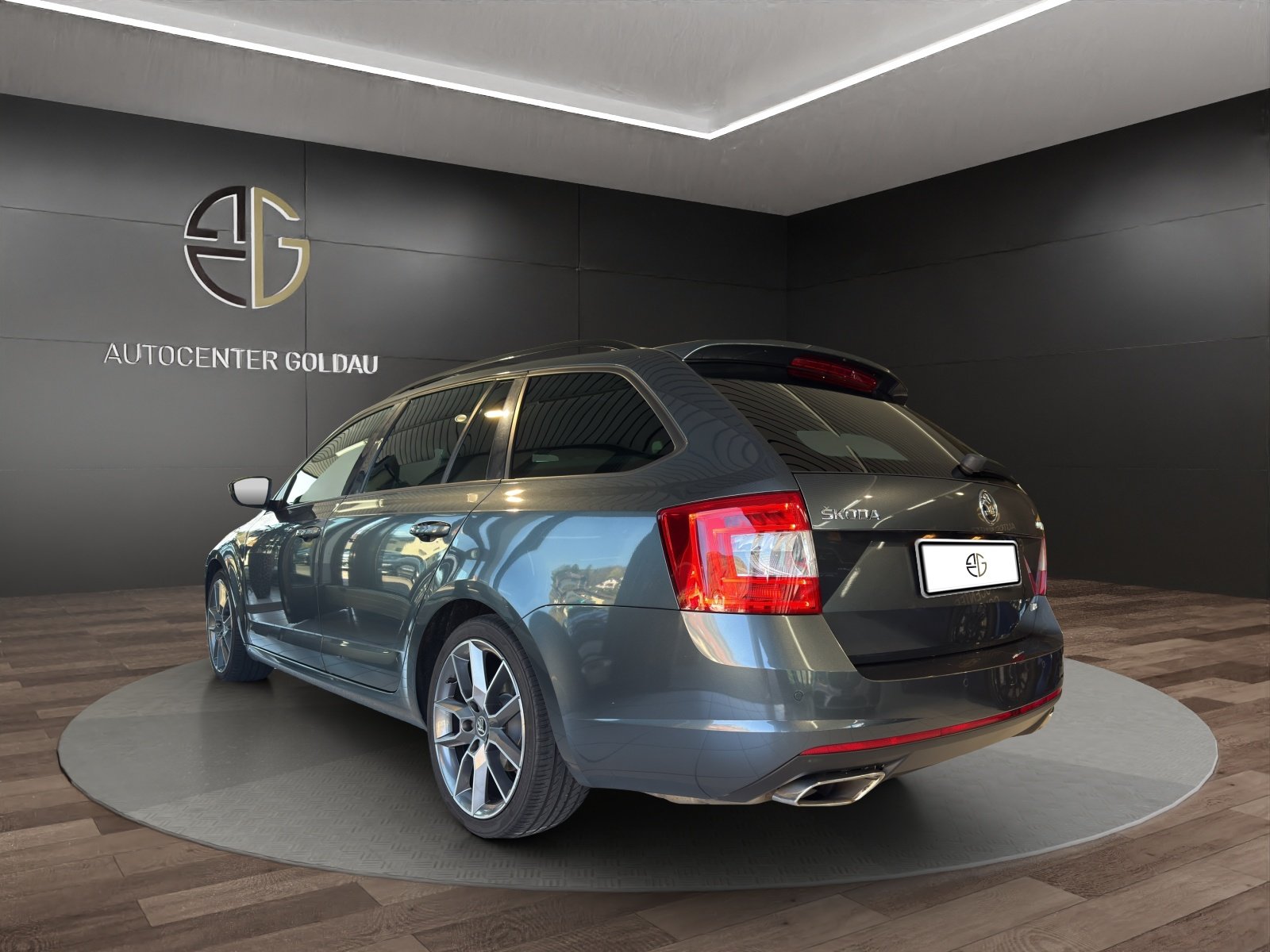 SKODA Octavia Combi 2.0 TDI RS DSG, Diesel, Occasion / Gebraucht, Automatik - 2