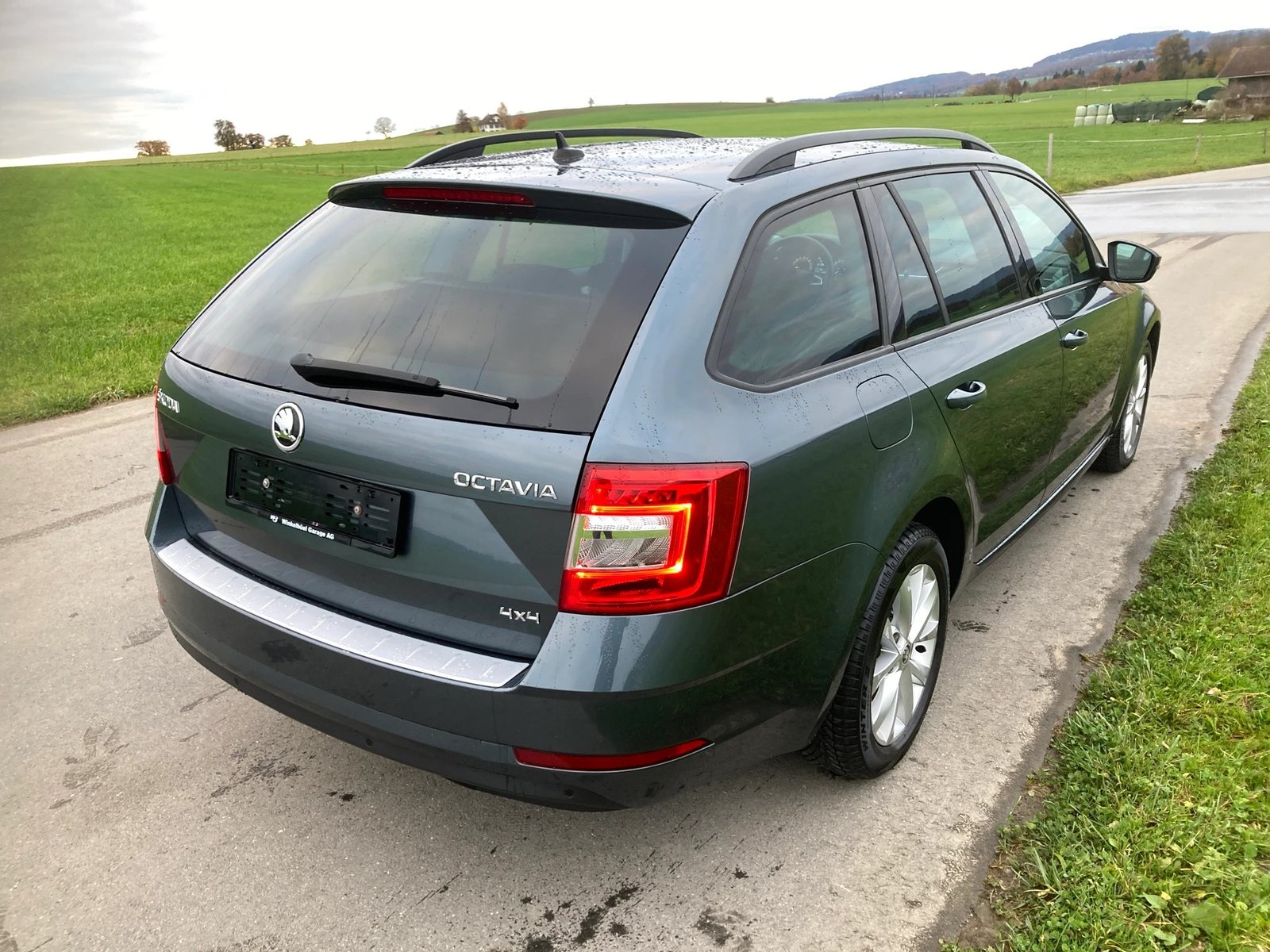 SKODA Octavia Combi 2.0 TDI Ambition 4x4 DSG, Diesel, Second hand / Used, Automatic - 3