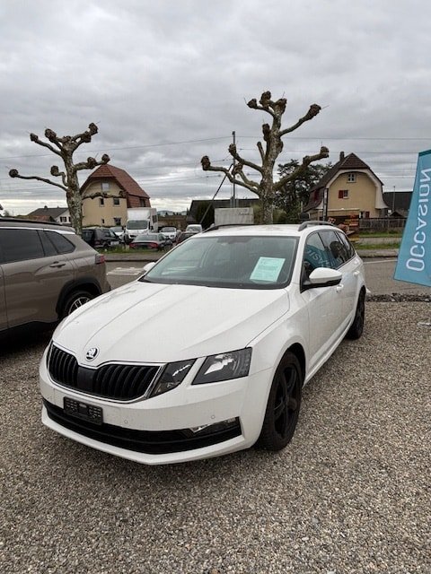 SKODA Octavia Combi 2.0 TDI Ambition 4x4 DSG