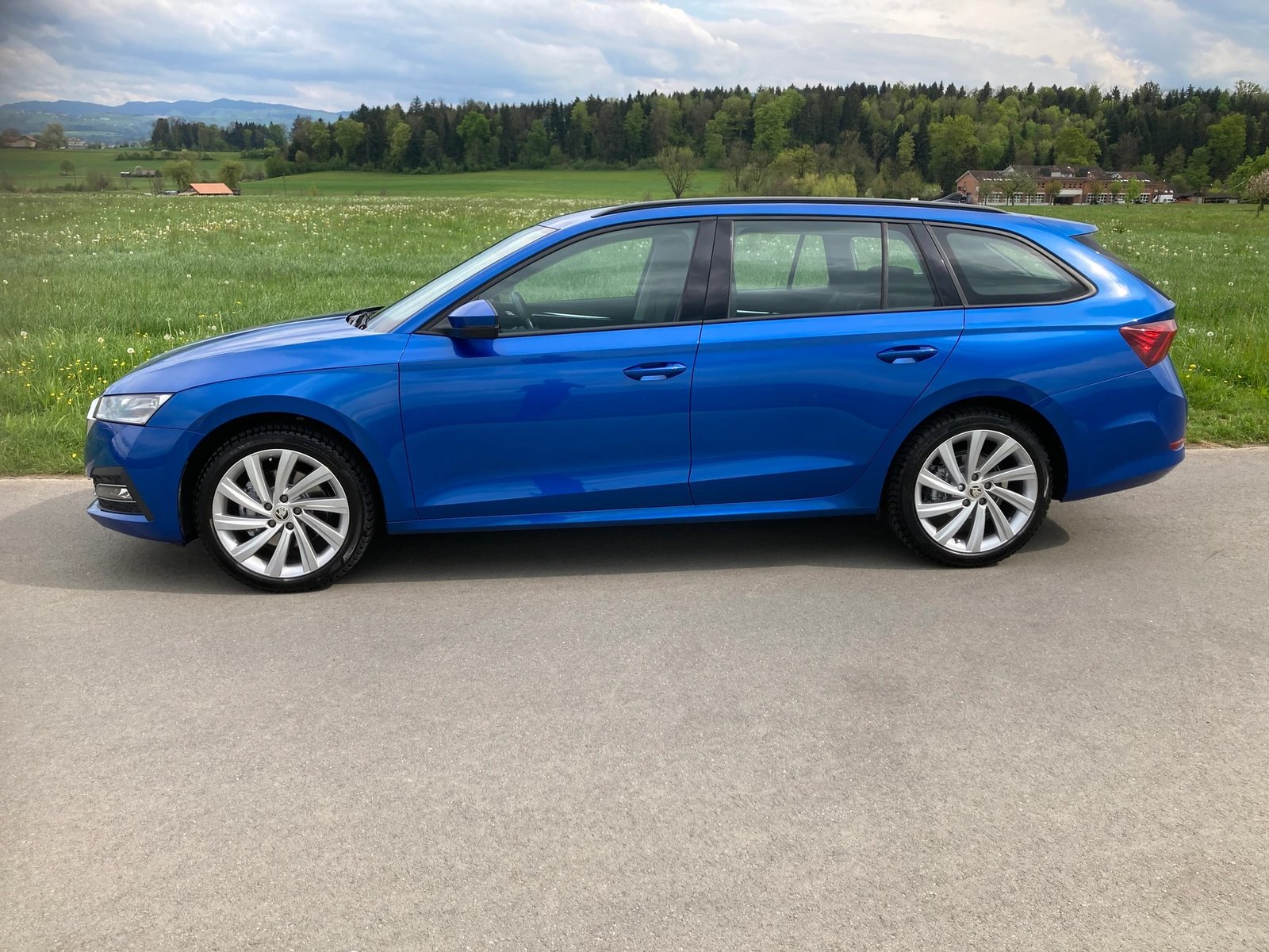 SKODA Octavia Combi 2.0 TDI DSG Style 4x4, Diesel, Second hand / Used, Automatic - 5