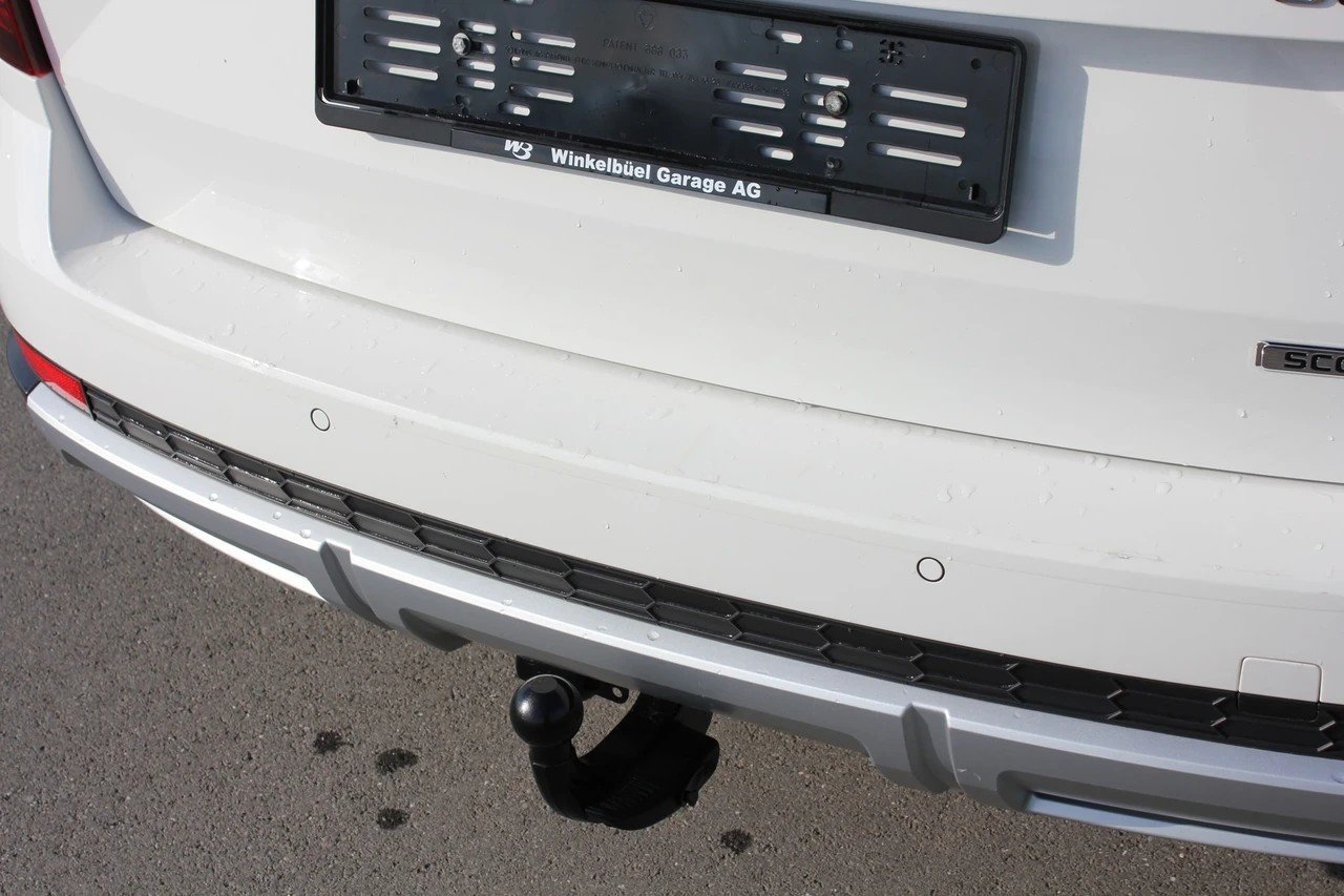 SKODA Octavia Combi 2.0 TDI Scout 4x4 mit Anhängerkupplung, Diesel, Occasion / Utilisé, Manuelle - 6