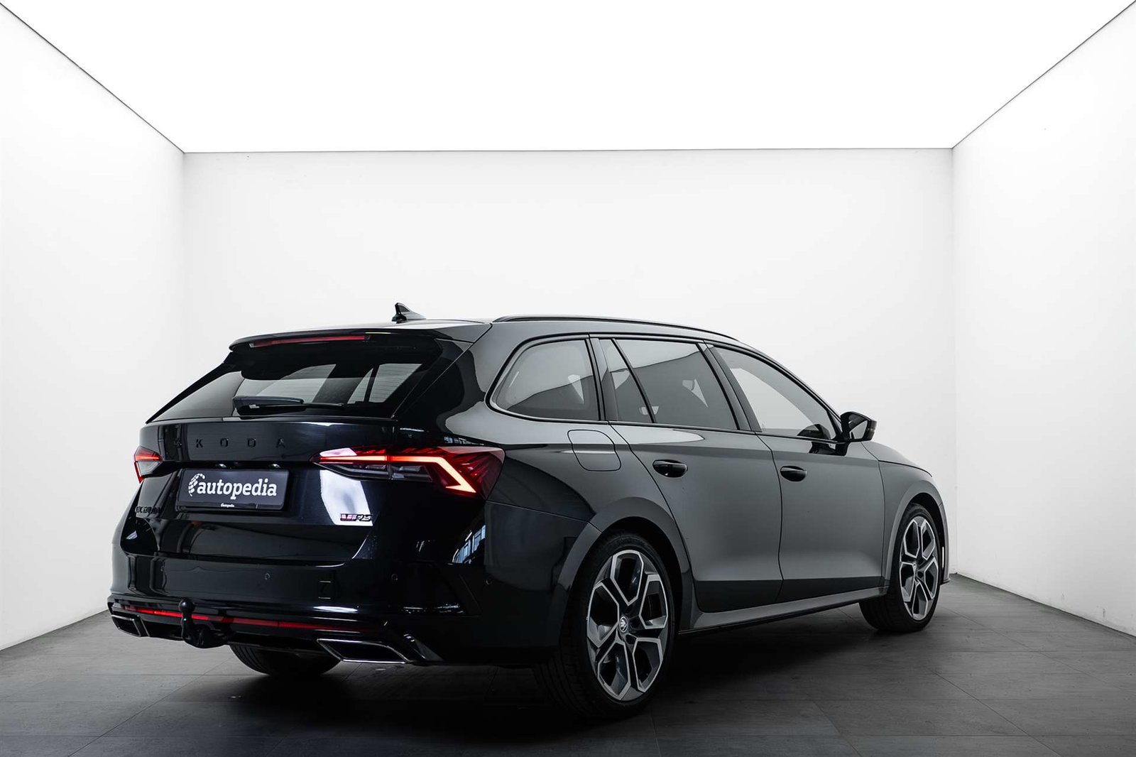 SKODA Octavia Combi 2.0 TDI DSG RS 4x4 200PS, Diesel, Occasion / Utilisé, Automatique - 3