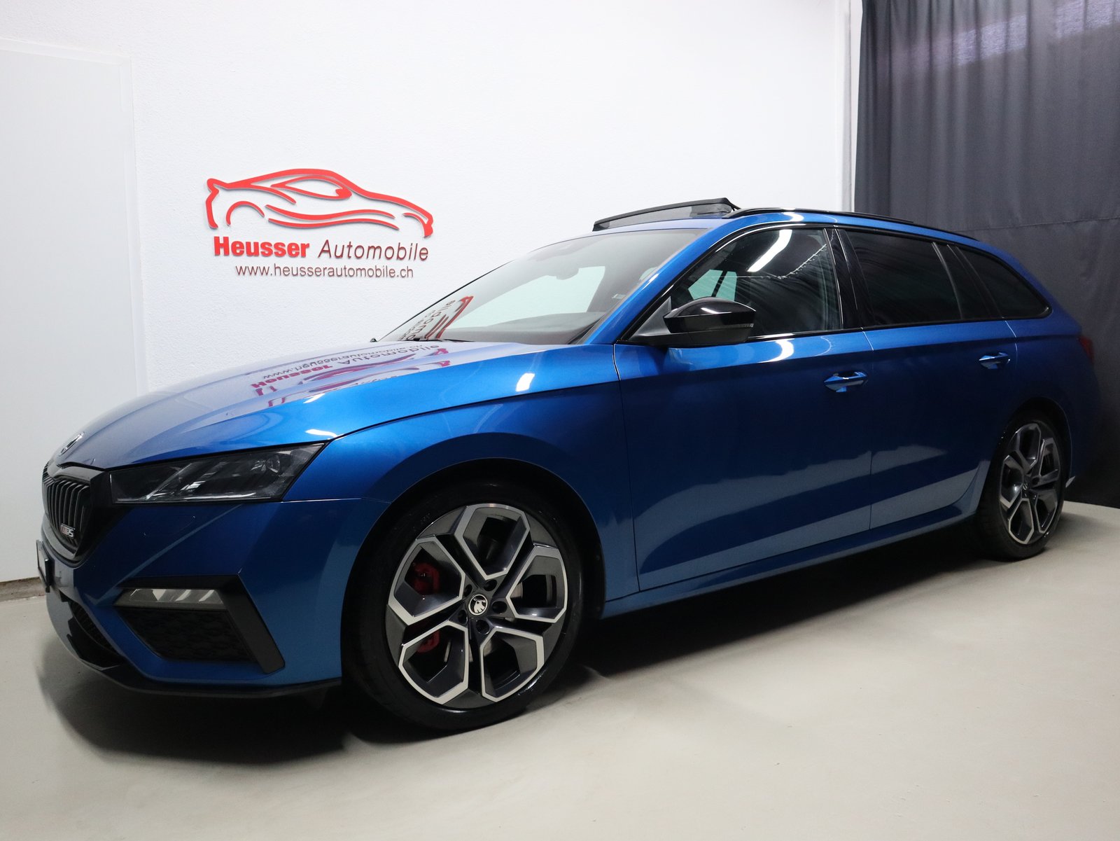 SKODA Octavia Combi 2.0 TSI DSG RS- Panorama - Leder/Alcanta, Essence, Occasion / Utilisé, Automatique - 2