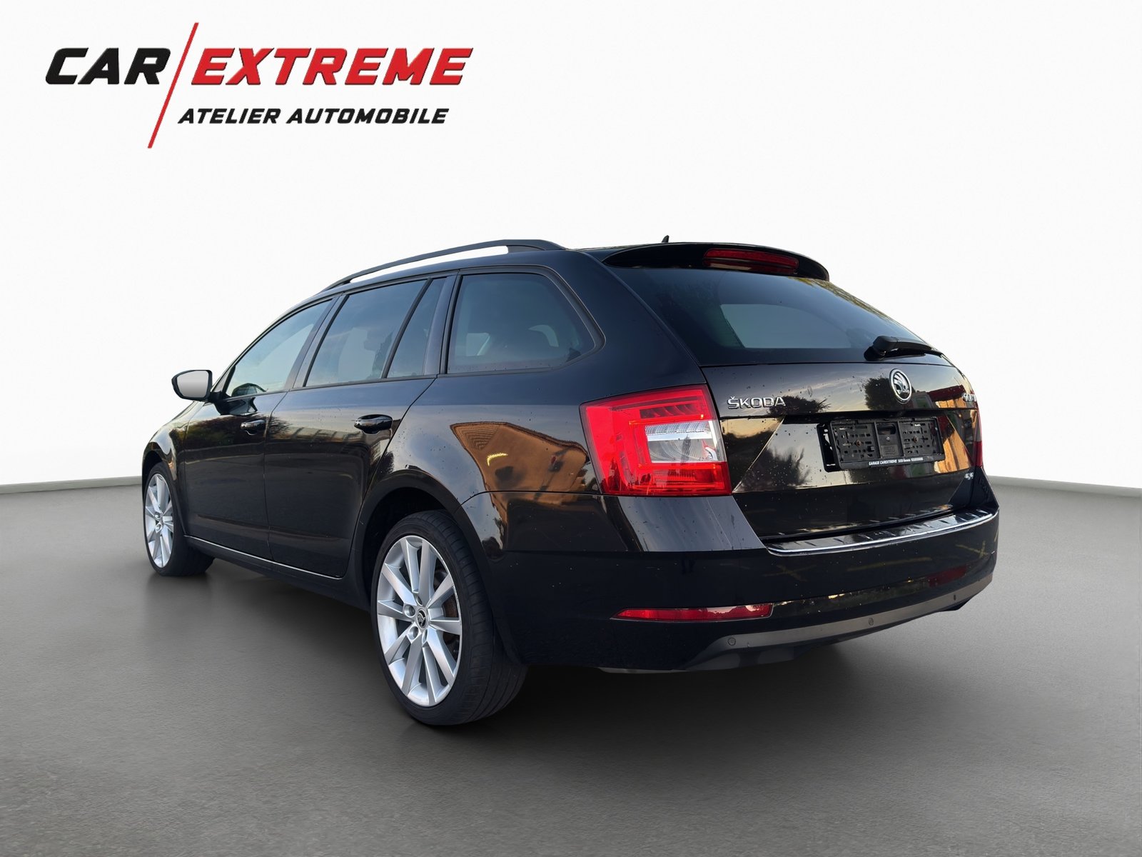 SKODA Octavia Combi 2.0 TSI Soleil 4x4 DSG, Benzin, Occasion / Gebraucht, Automatik - 2