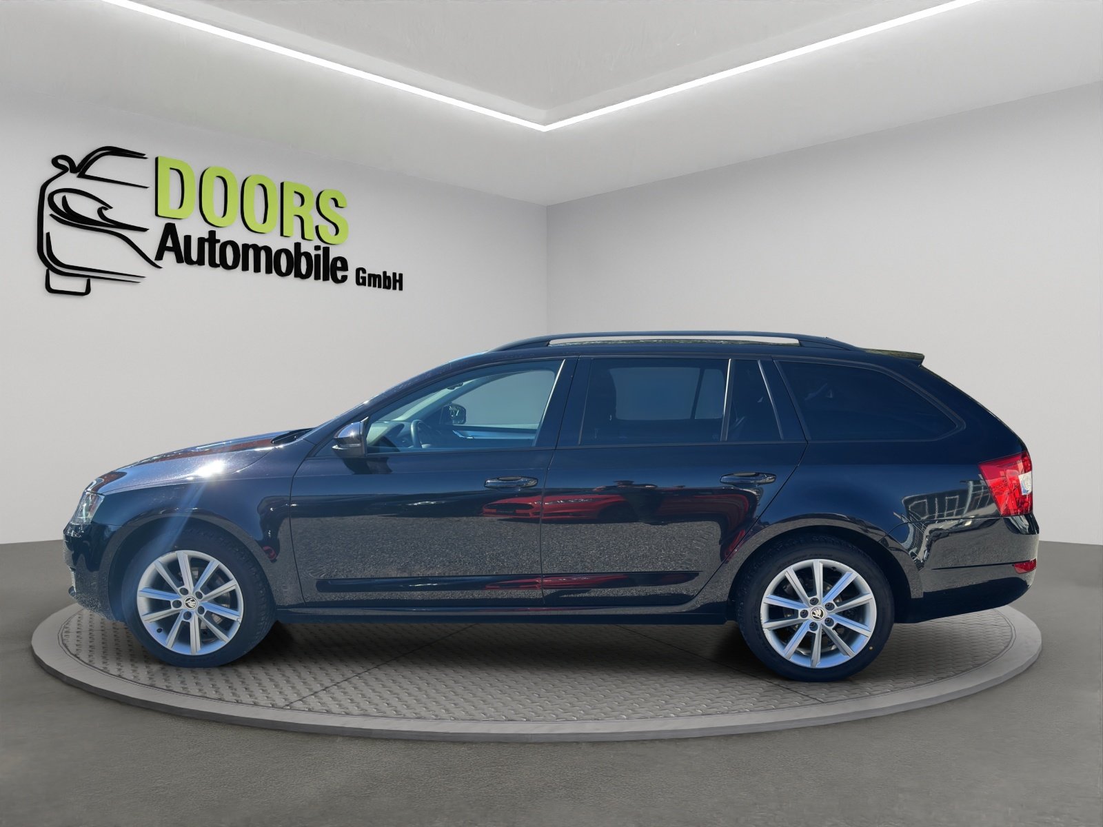 SKODA Octavia Combi 2.0 TDI Ambition DSG, Diesel, Occasioni / Usate, Automatico - 7