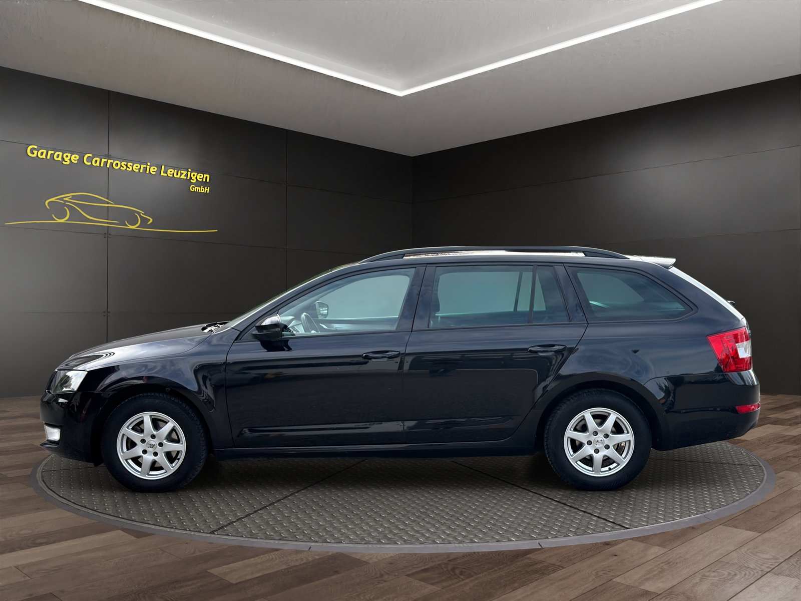 SKODA Octavia Combi 1.6 TDI Elegance DSG, Diesel, Occasion / Utilisé, Automatique - 7