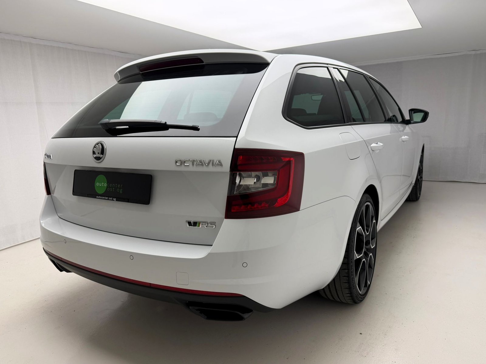 SKODA Octavia Combi 2.0 TSI RS 245 DSG, Benzina, Occasioni / Usate, Automatico - 3