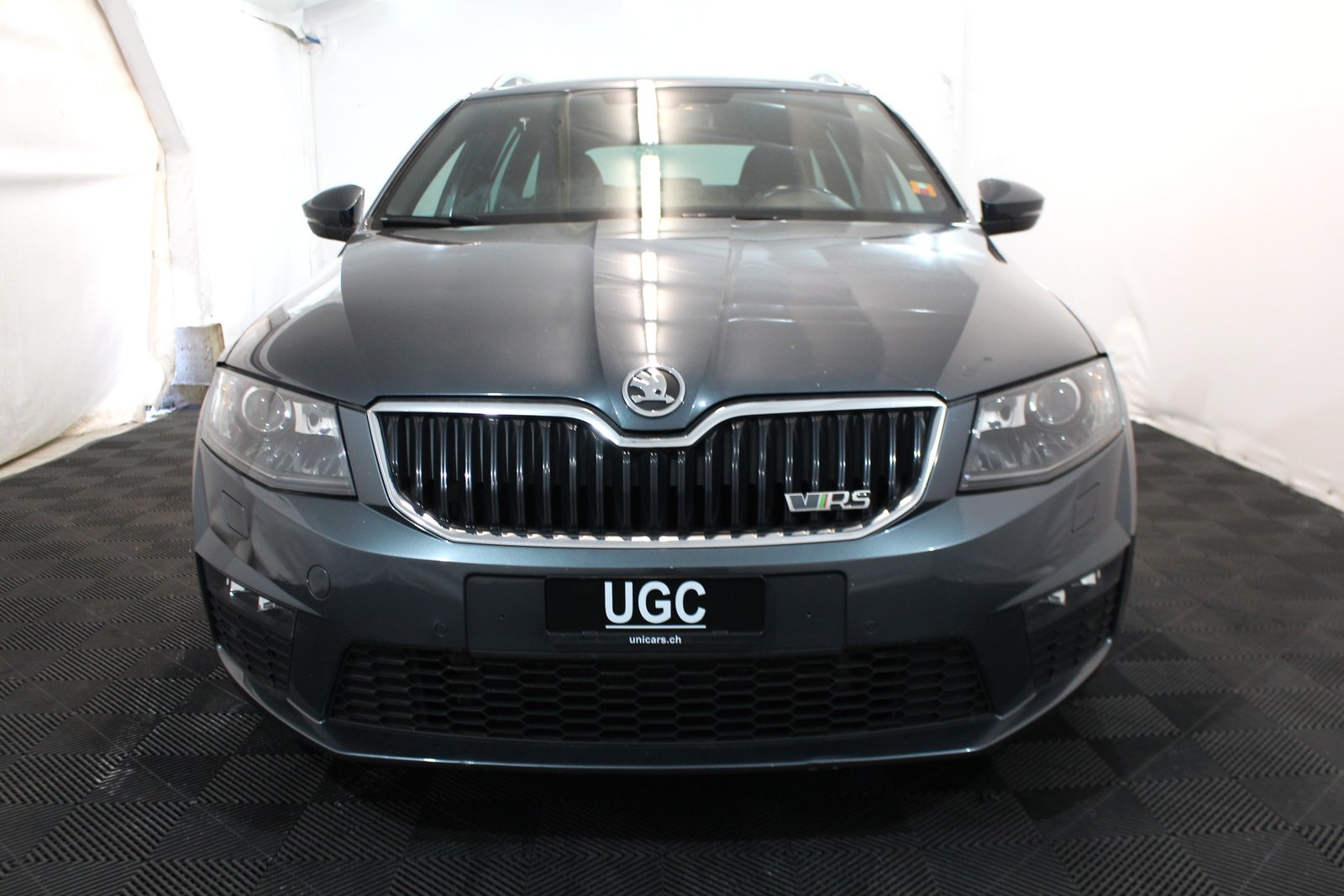 SKODA Octavia Combi 2.0 TDI 184 RS DSG, Diesel, Occasion / Utilisé, Automatique - 2