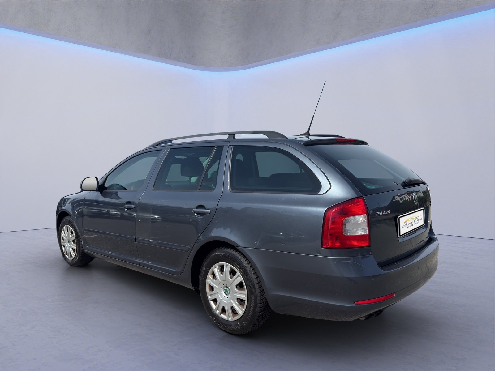SKODA Octavia Combi 1.8 TSI Ambiente DSG, Petrol, Second hand / Used, Automatic - 3