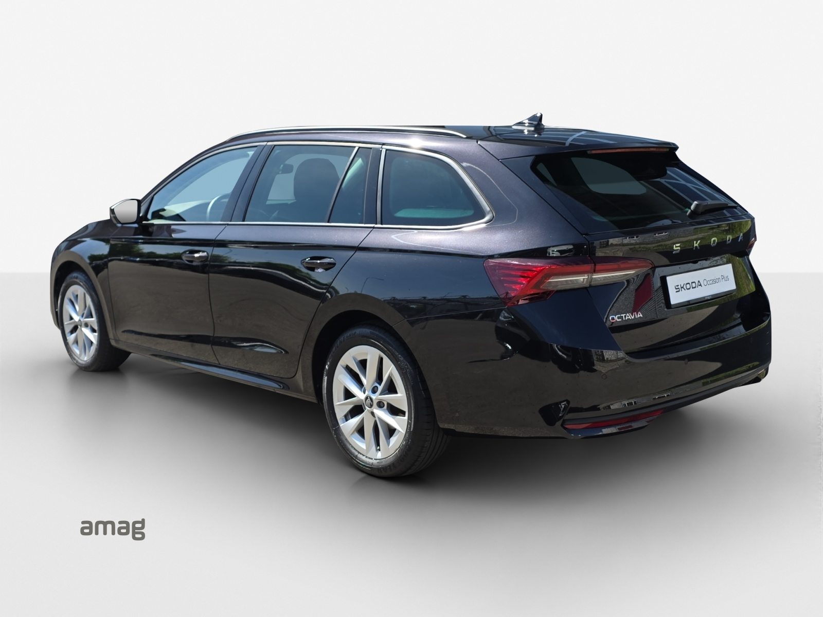 SKODA Octavia Selection MHEV, Benzin, Occasion / Gebraucht, Automatik - 3