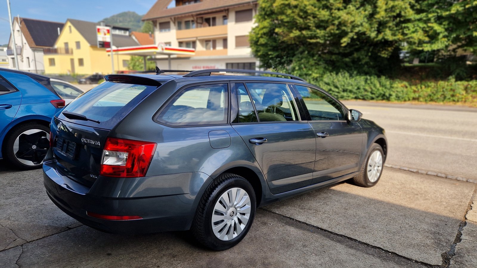 SKODA Octavia Combi 2.0 TDI Ambition 4x4, Diesel, Occasion / Utilisé, Automatique - 4