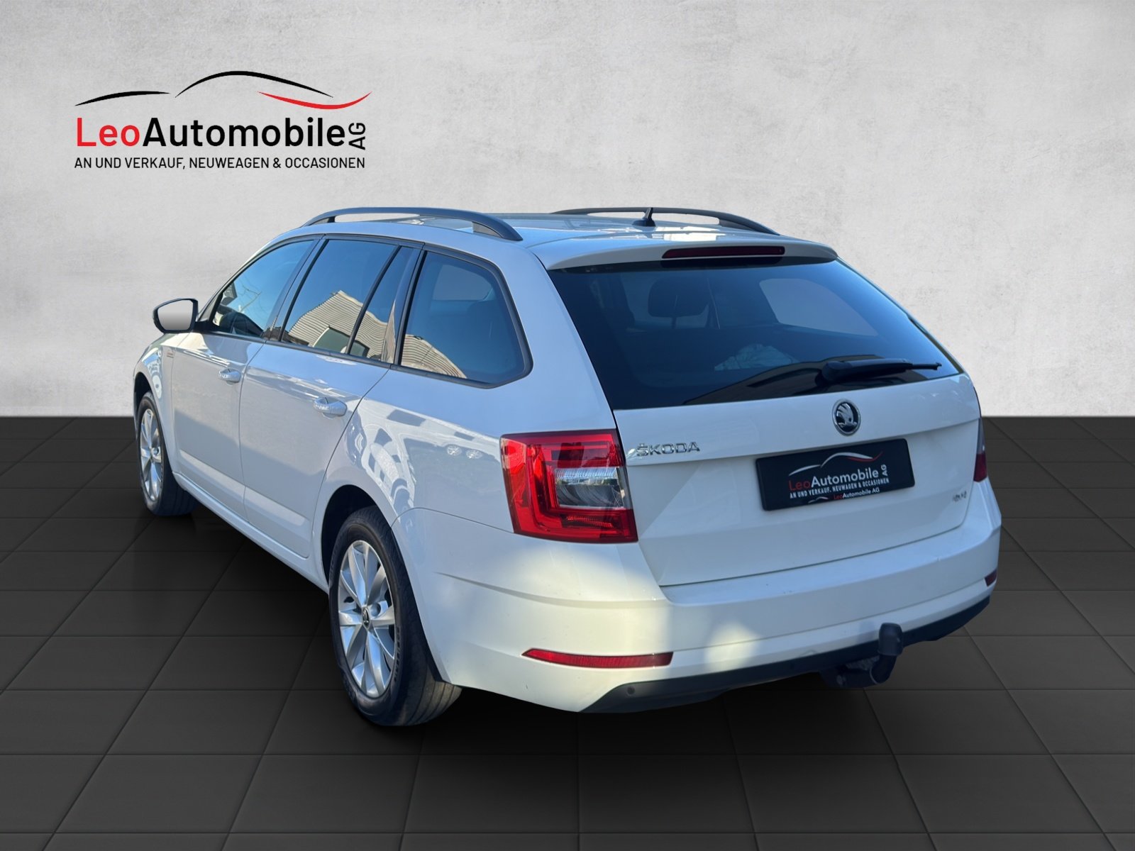 SKODA Octavia Combi 2.0 TDI Ambition 4x4 DSG, Diesel, Occasion / Gebraucht, Automatik - 3