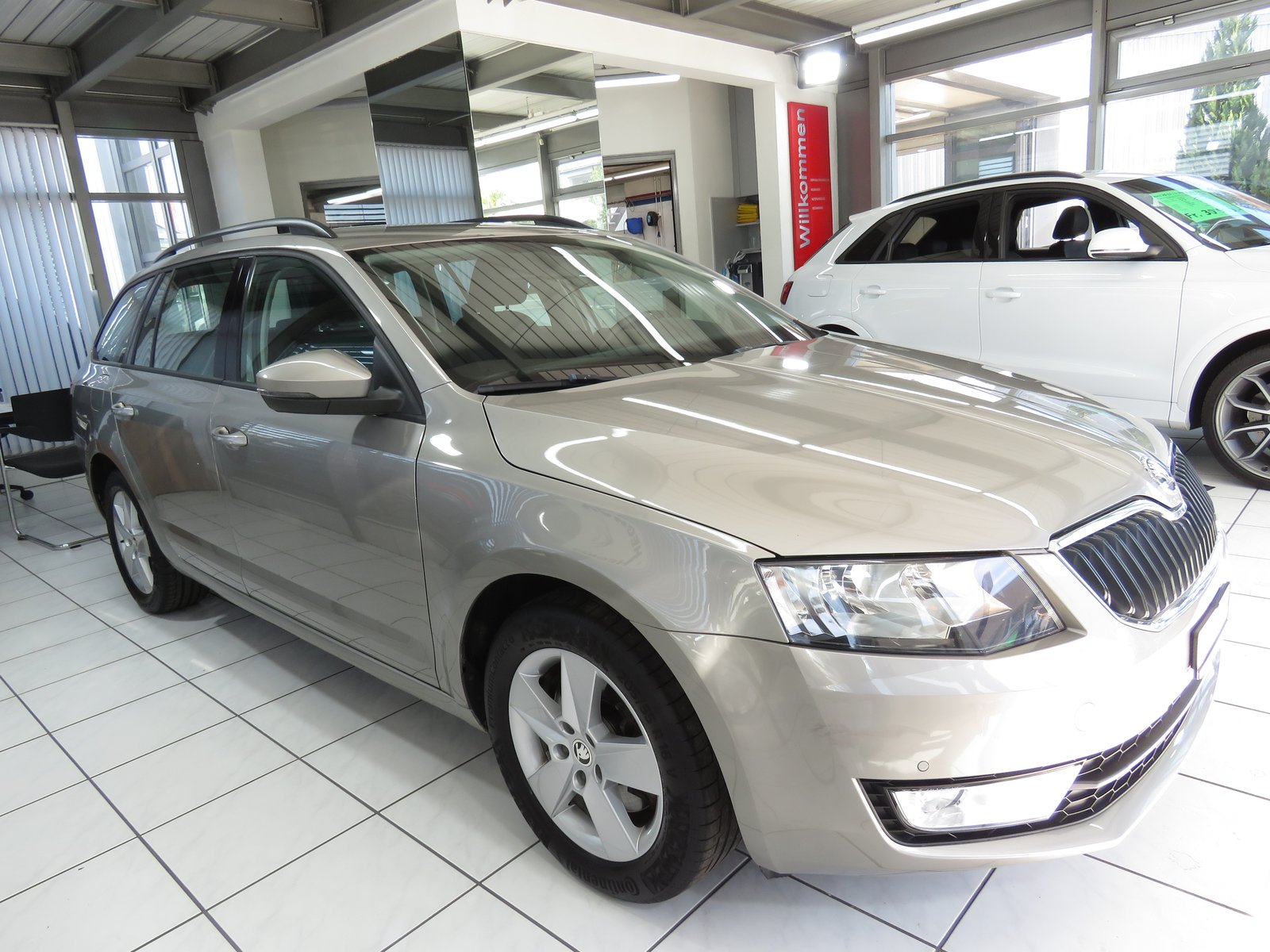 SKODA Octavia Combi 1.8 TSI Ambition 4x4 DSG, Essence, Occasion / Utilisé, Automatique - 3