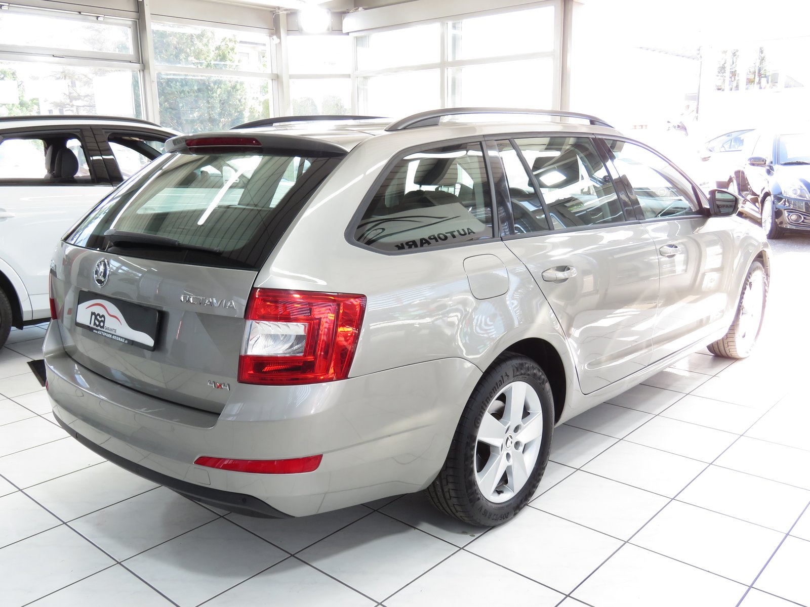 SKODA Octavia Combi 1.8 TSI Ambition 4x4 DSG, Essence, Occasion / Utilisé, Automatique - 4