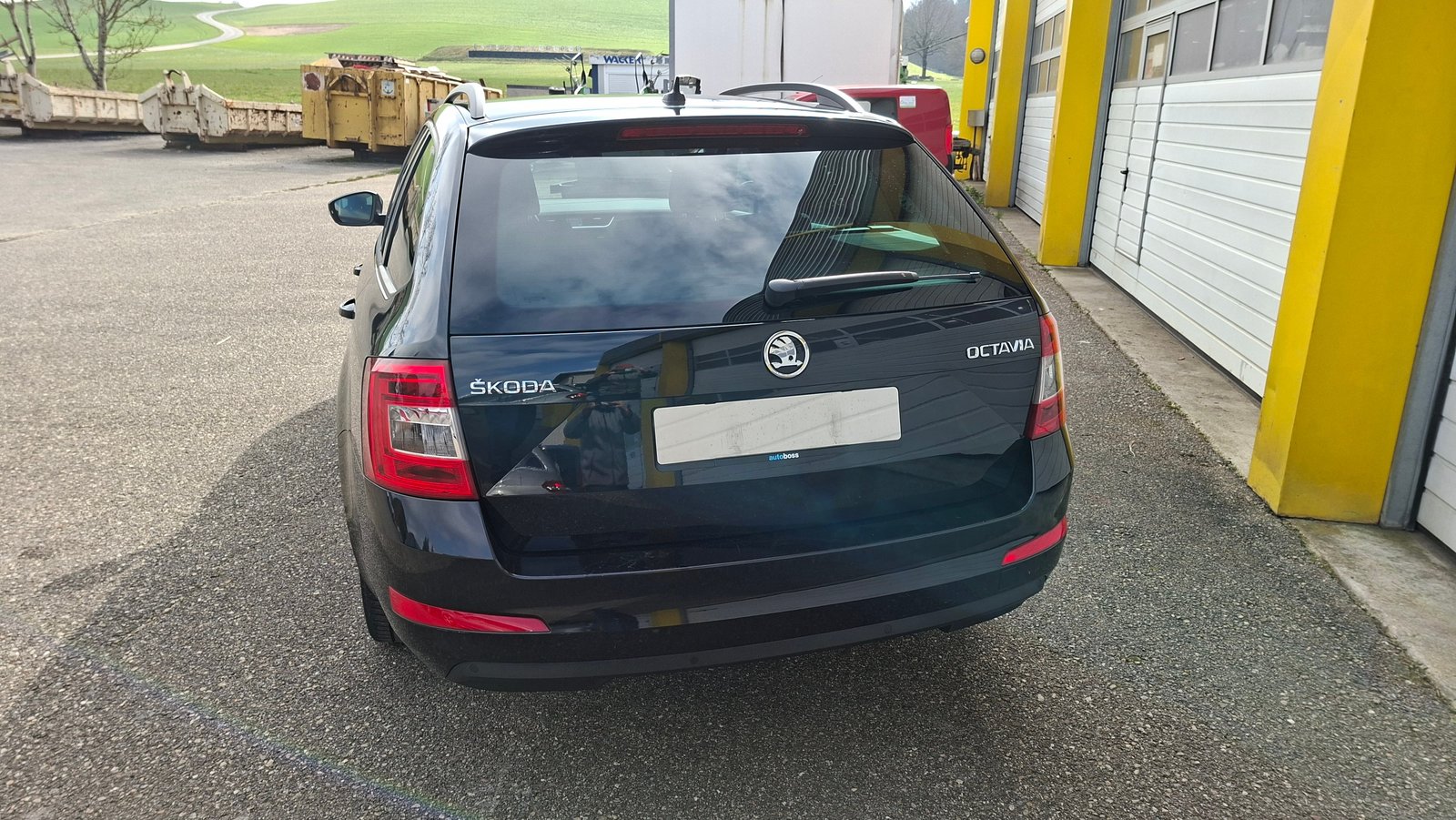 SKODA OCTAVIA Combi 1.4 TSI Ambition DSG, Benzin, Occasion / Gebraucht, Automatik - 4